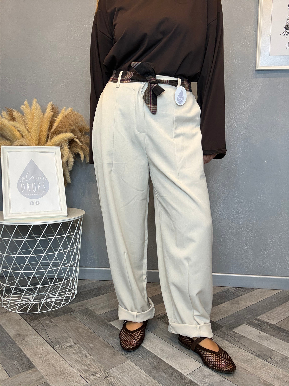 Pantalone check detail burro
