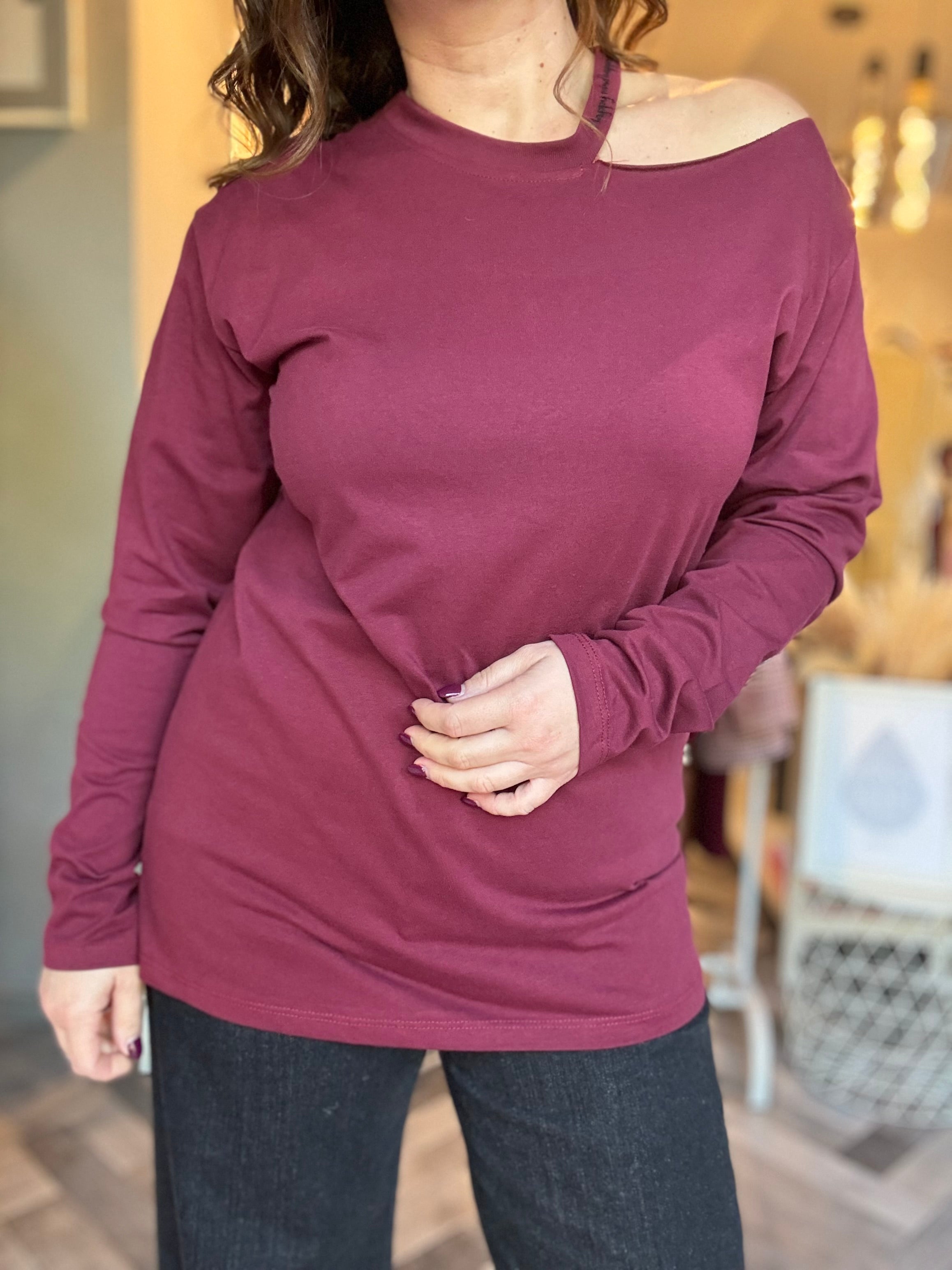 Lumina t-shirt cut out