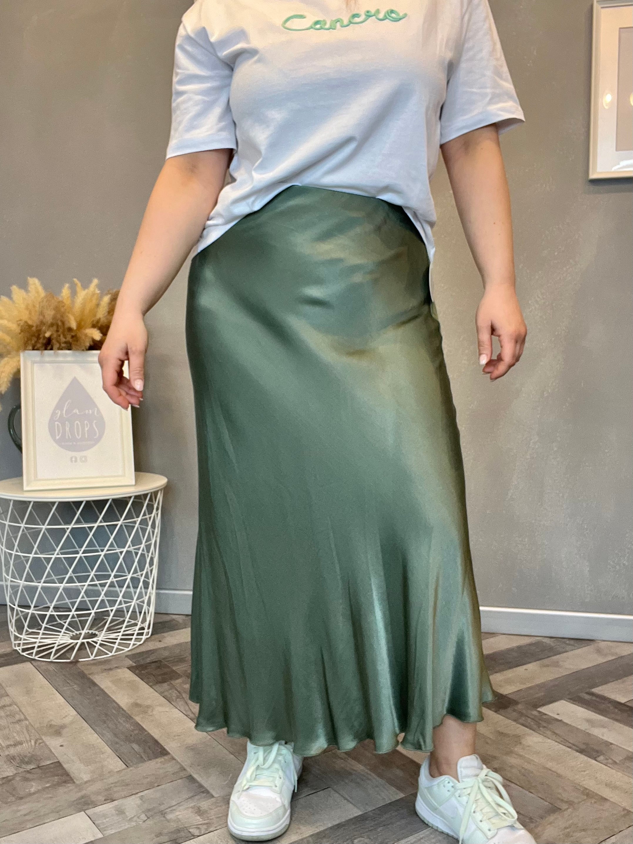 Gonna in raso di viscosa Lucy