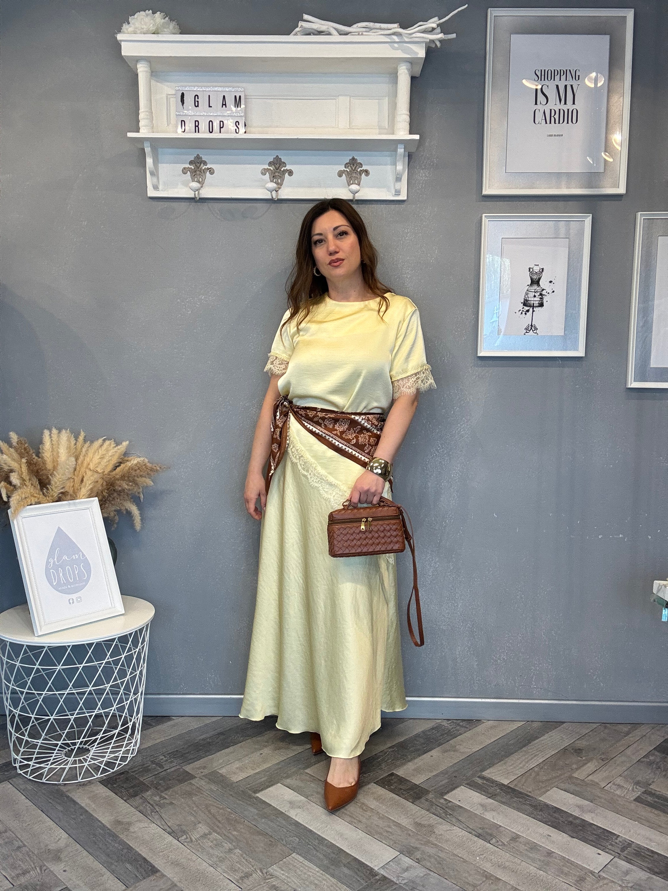 Gonna satin lunga Lety giallo pastello
