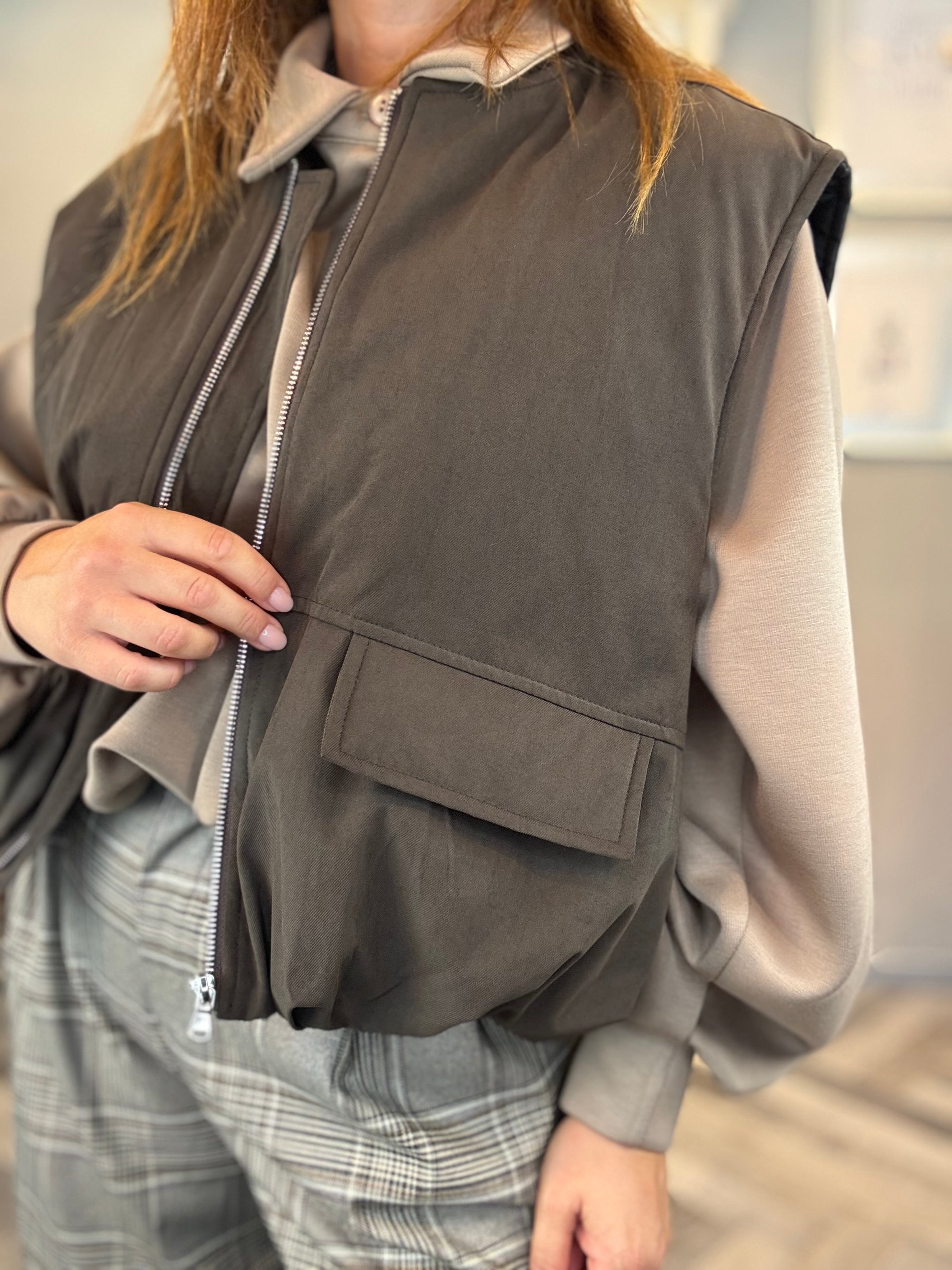 Lumina gilet smanicato moro