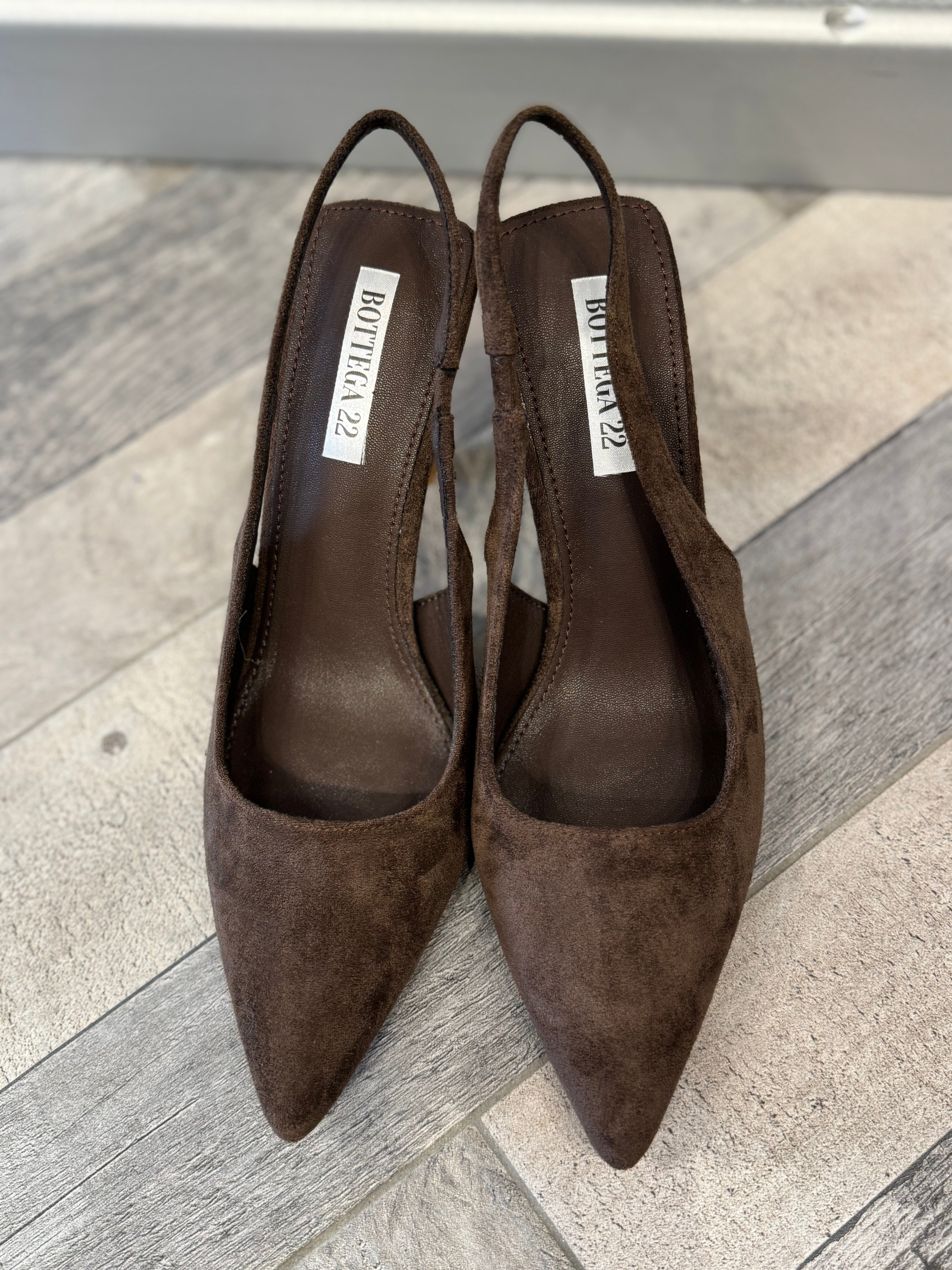 Slingback in eco suede moro