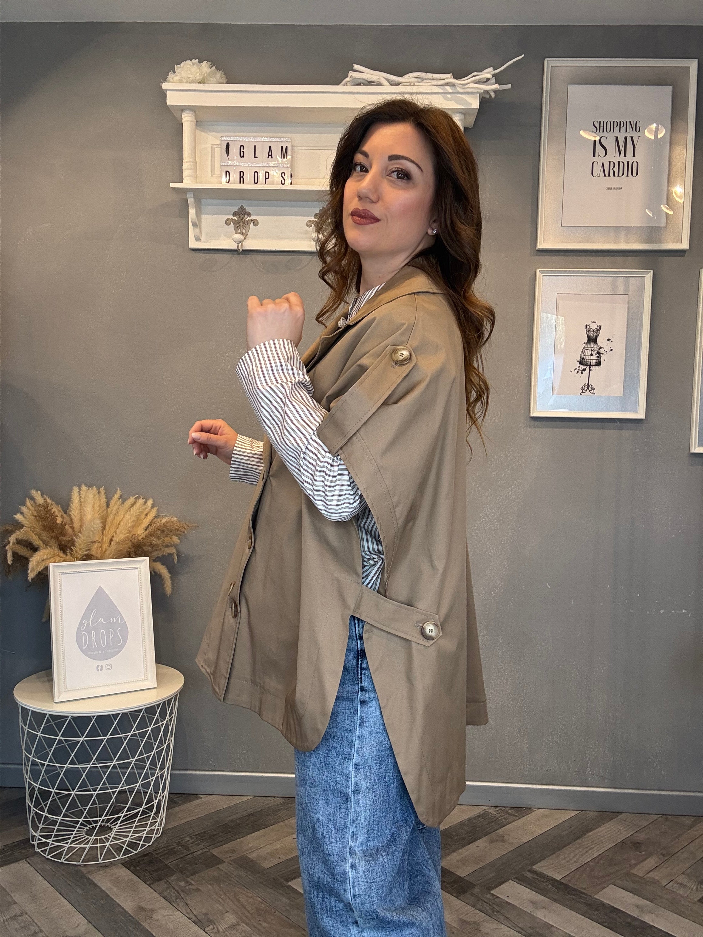 Trench smanicato gilet biscotto