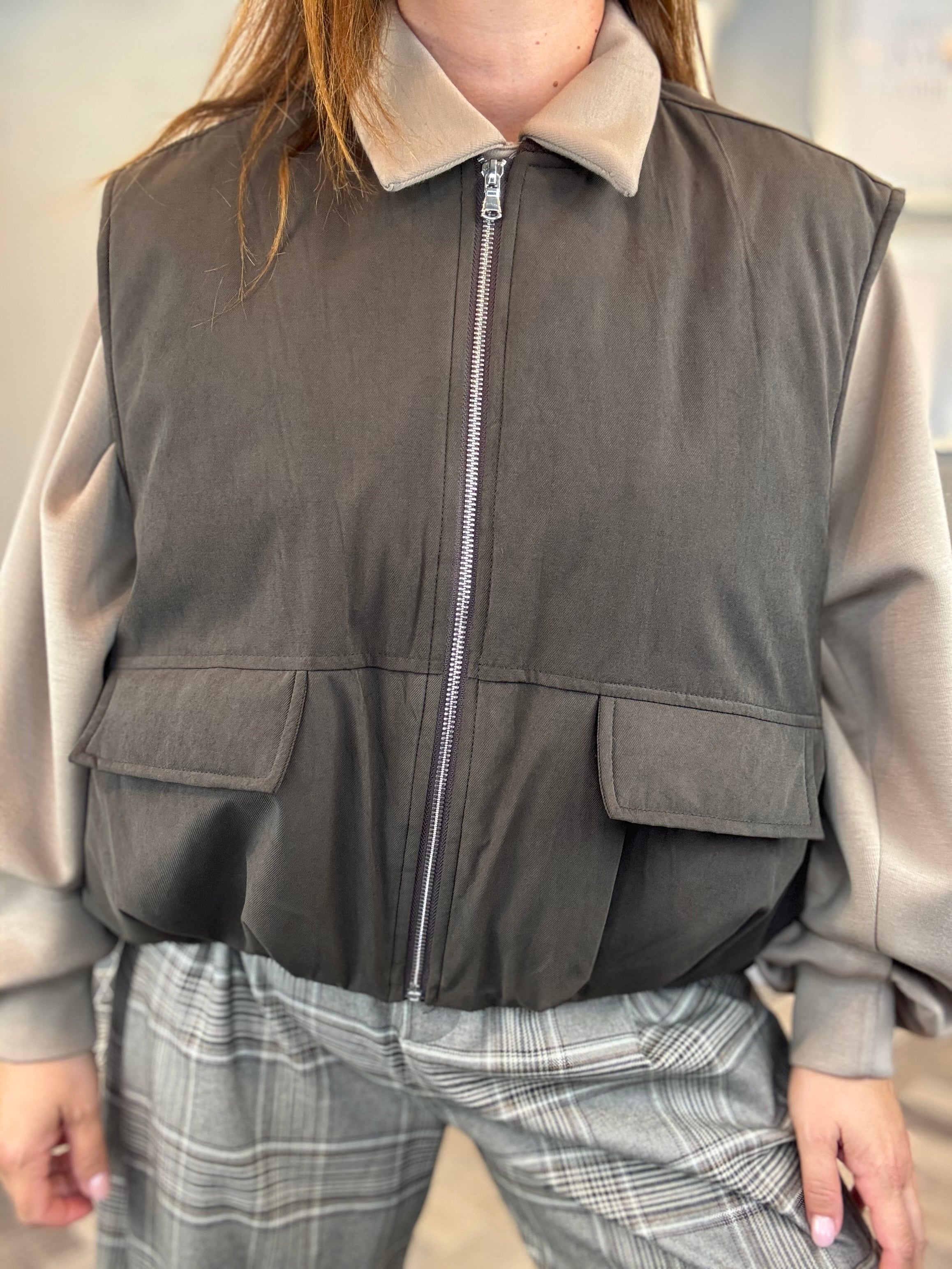 Lumina gilet smanicato moro