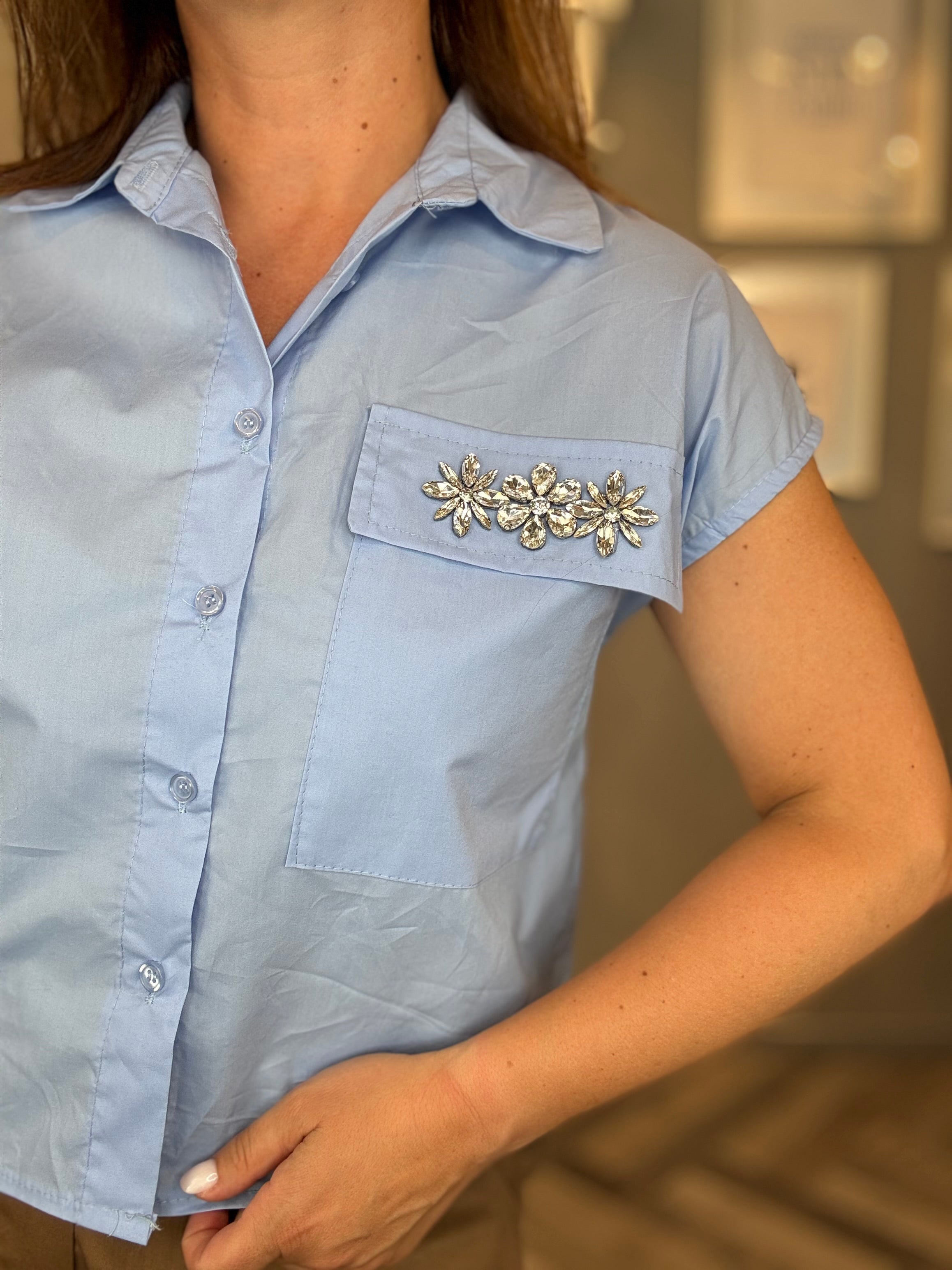 Camicia tasca gioiello celeste