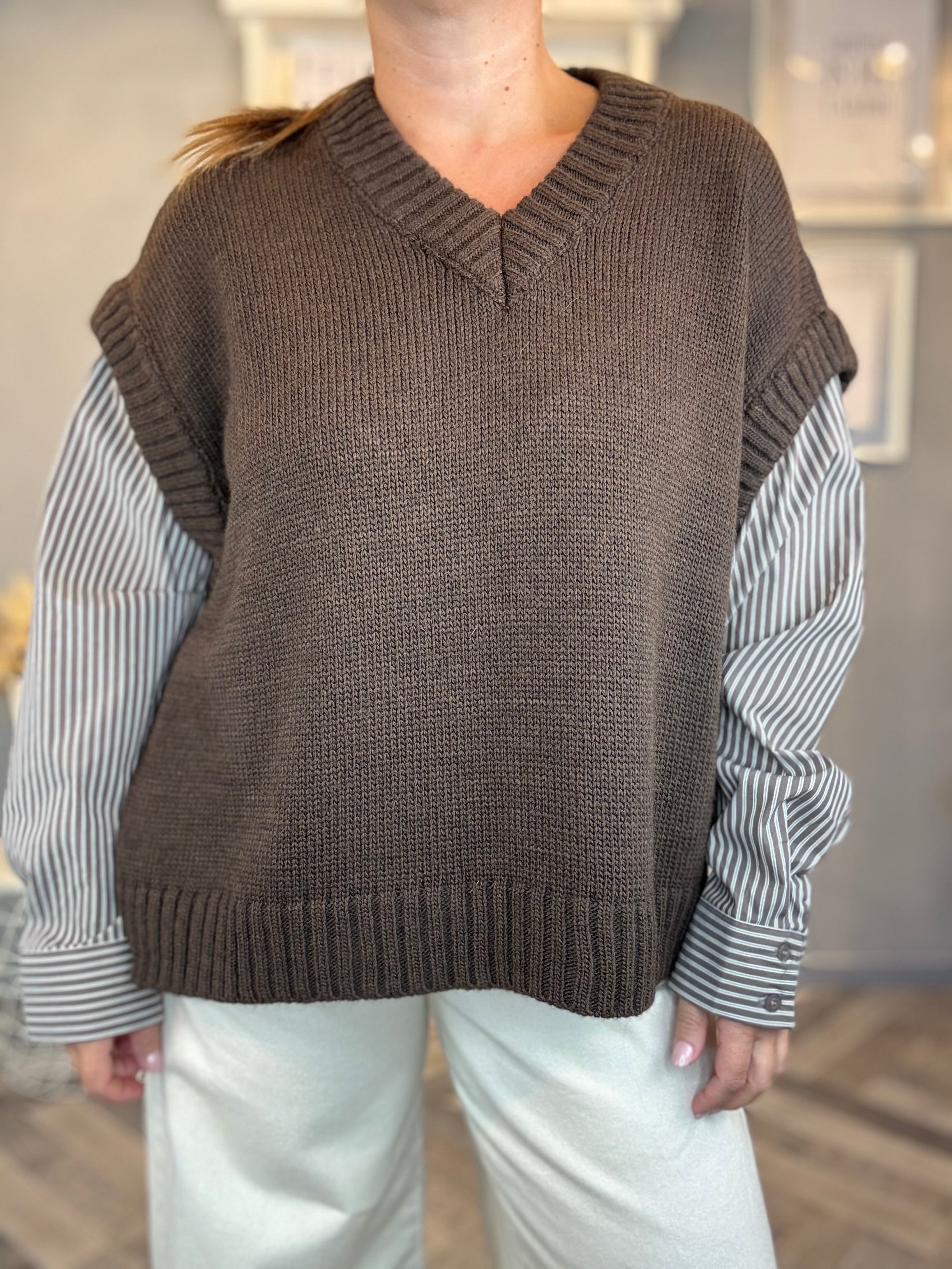 Lumina gilet in maglia cioccolato maniche camicia moro