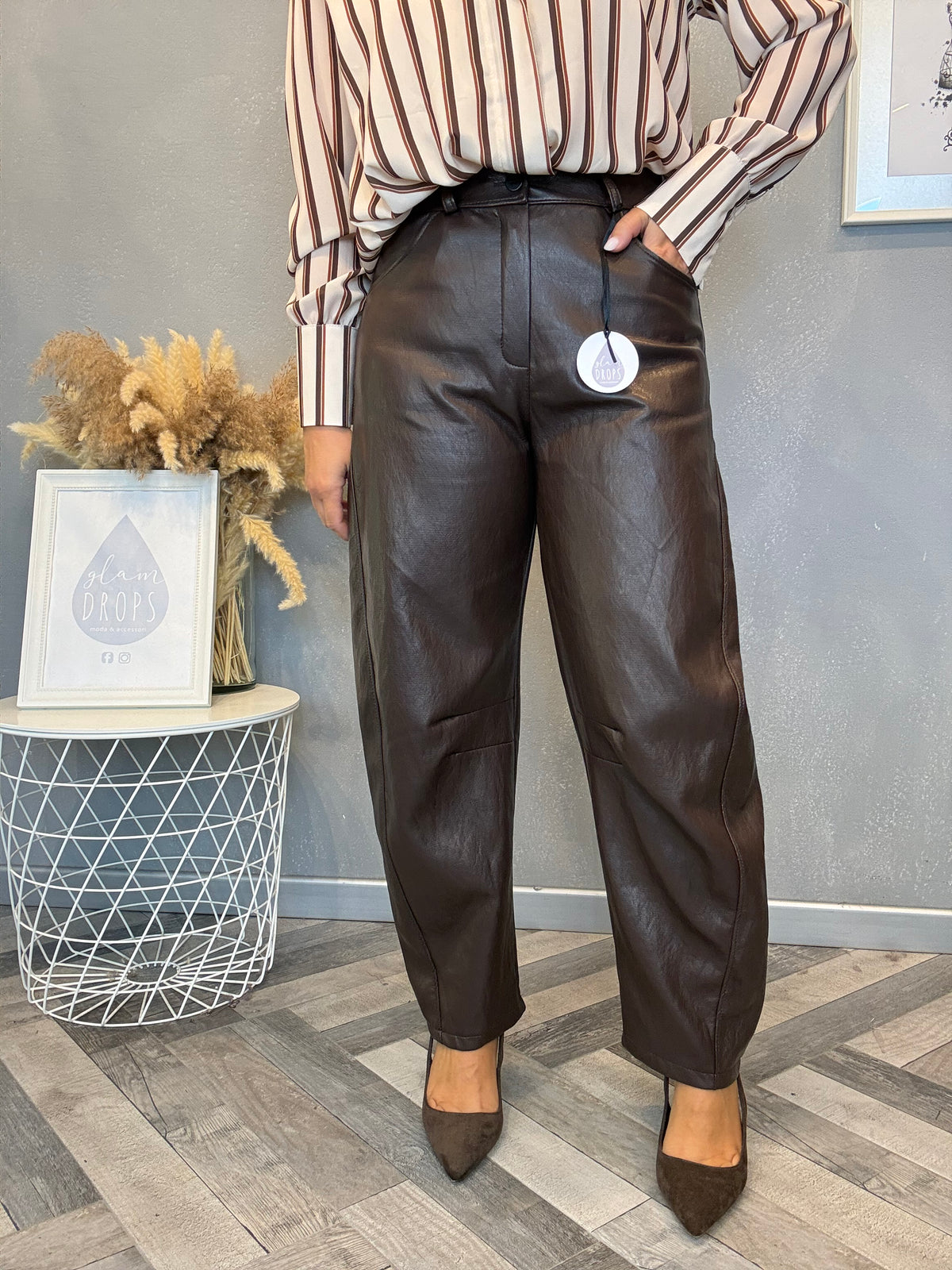 Pantalone ecopelle barrel moro