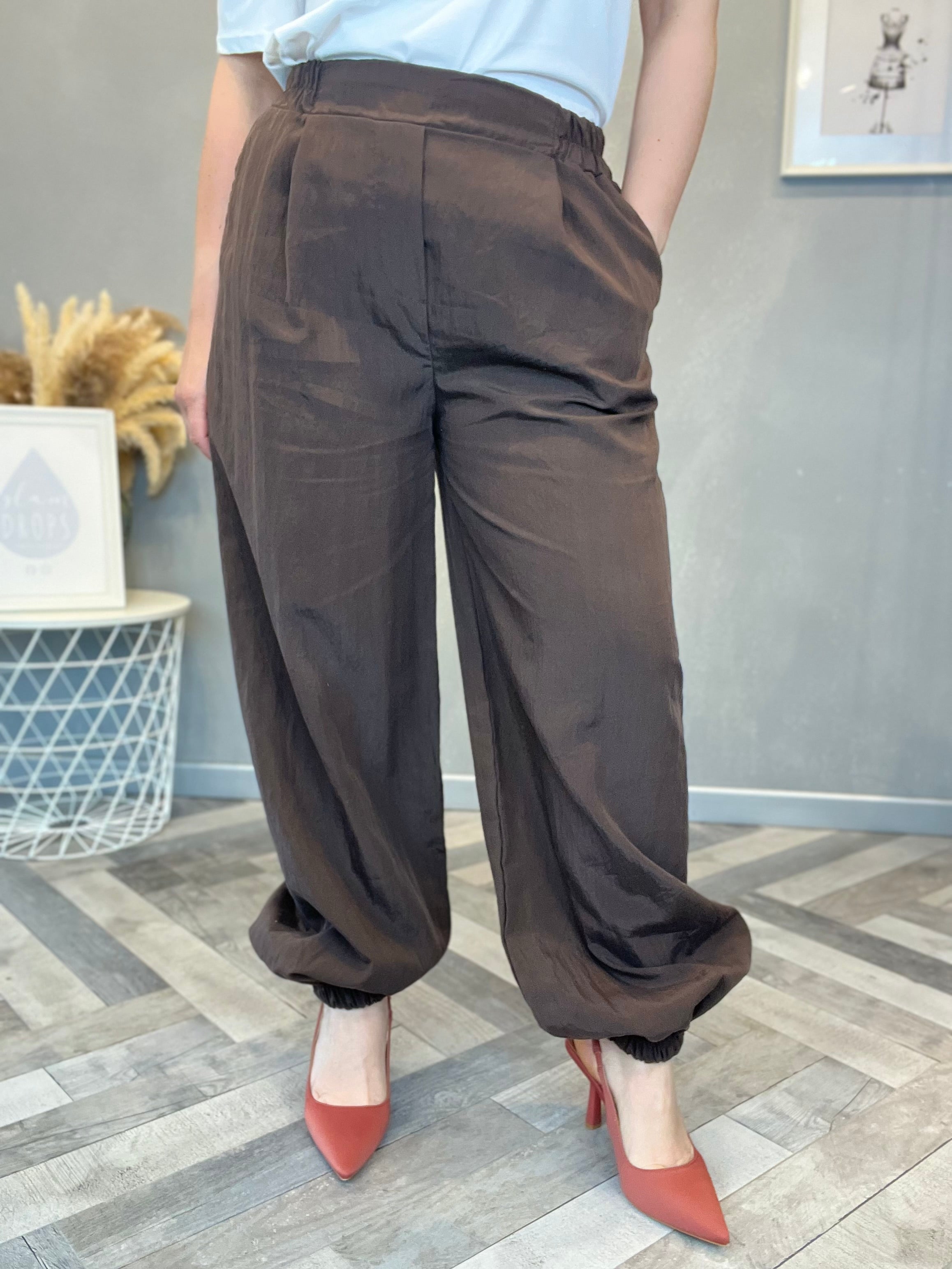 Pantalone jogger Cupro moro
