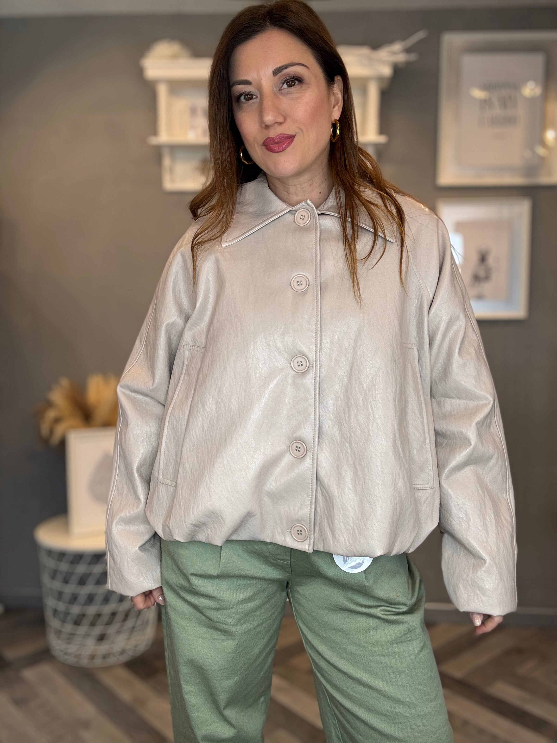 Giacca bomber in ecopelle beige