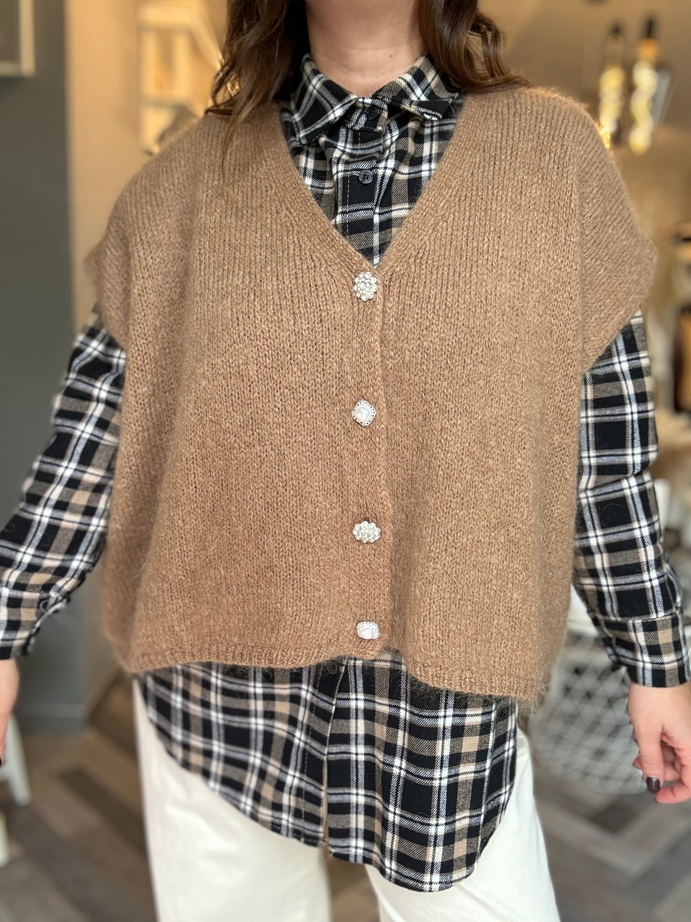 Gilet in maglia over 4 bottoni