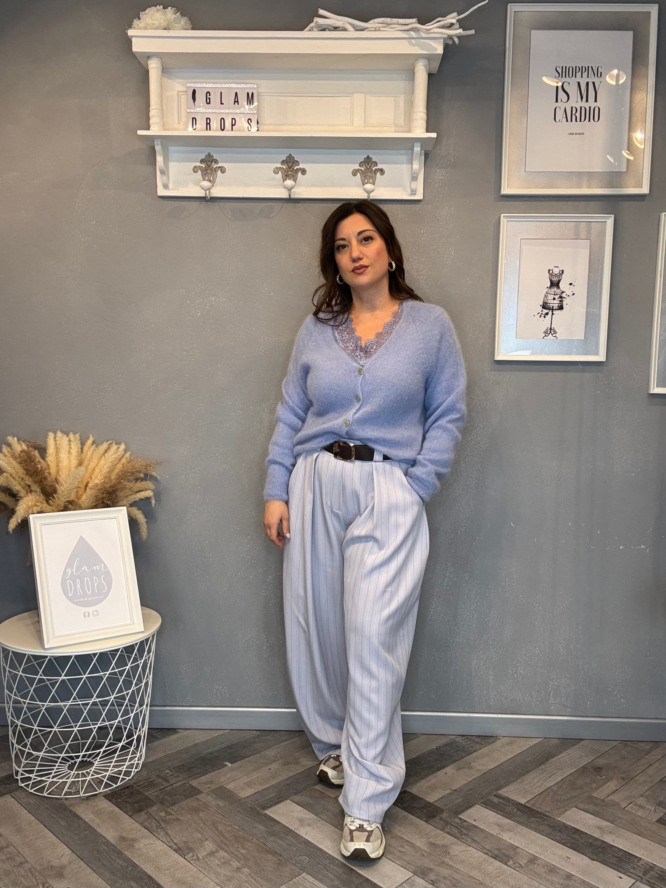 Cardigan in kid mohair celeste polvere