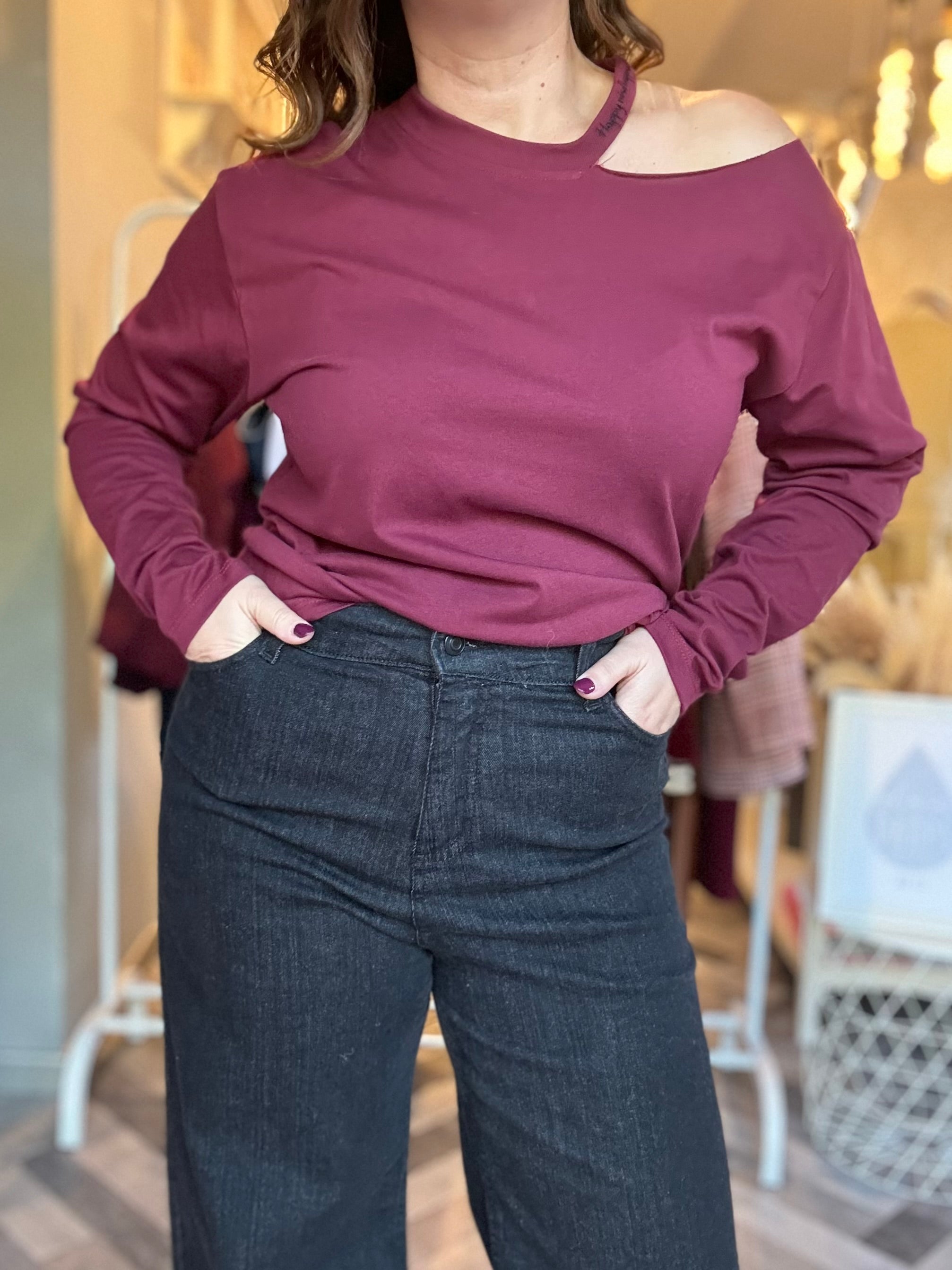 Lumina t-shirt cut out