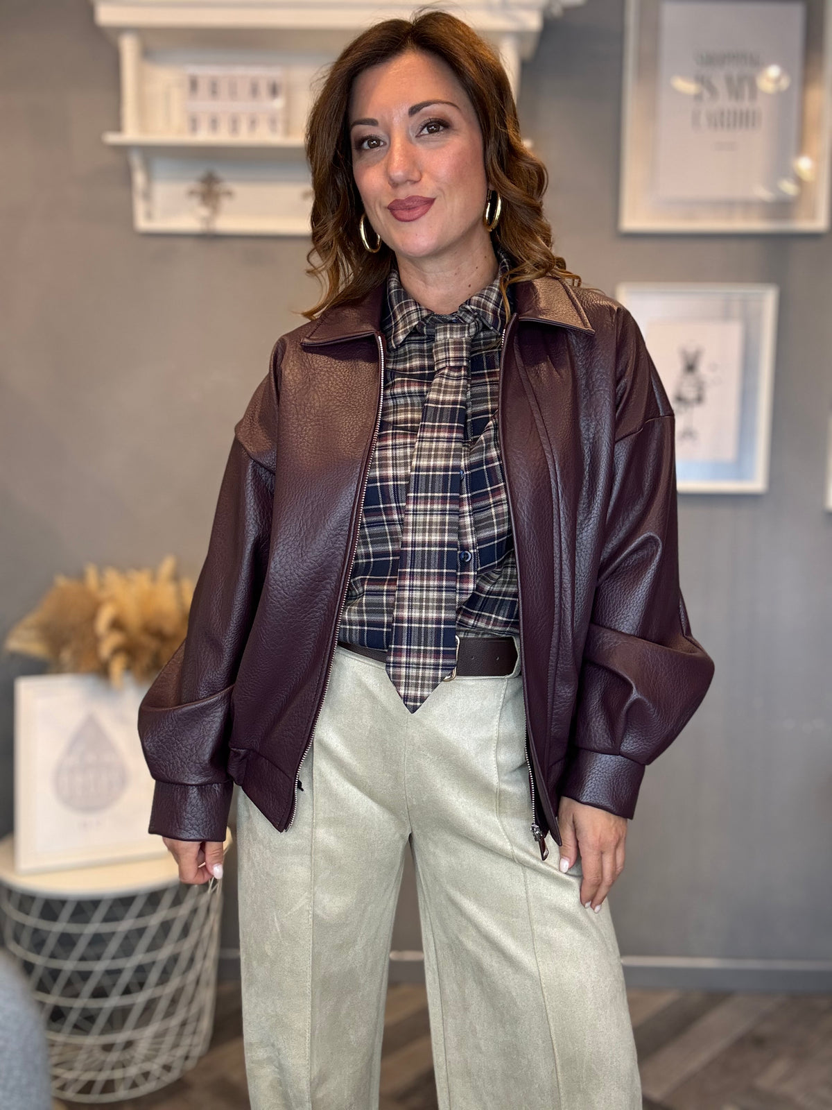 Camicia check blu e bordeaux con cravatta