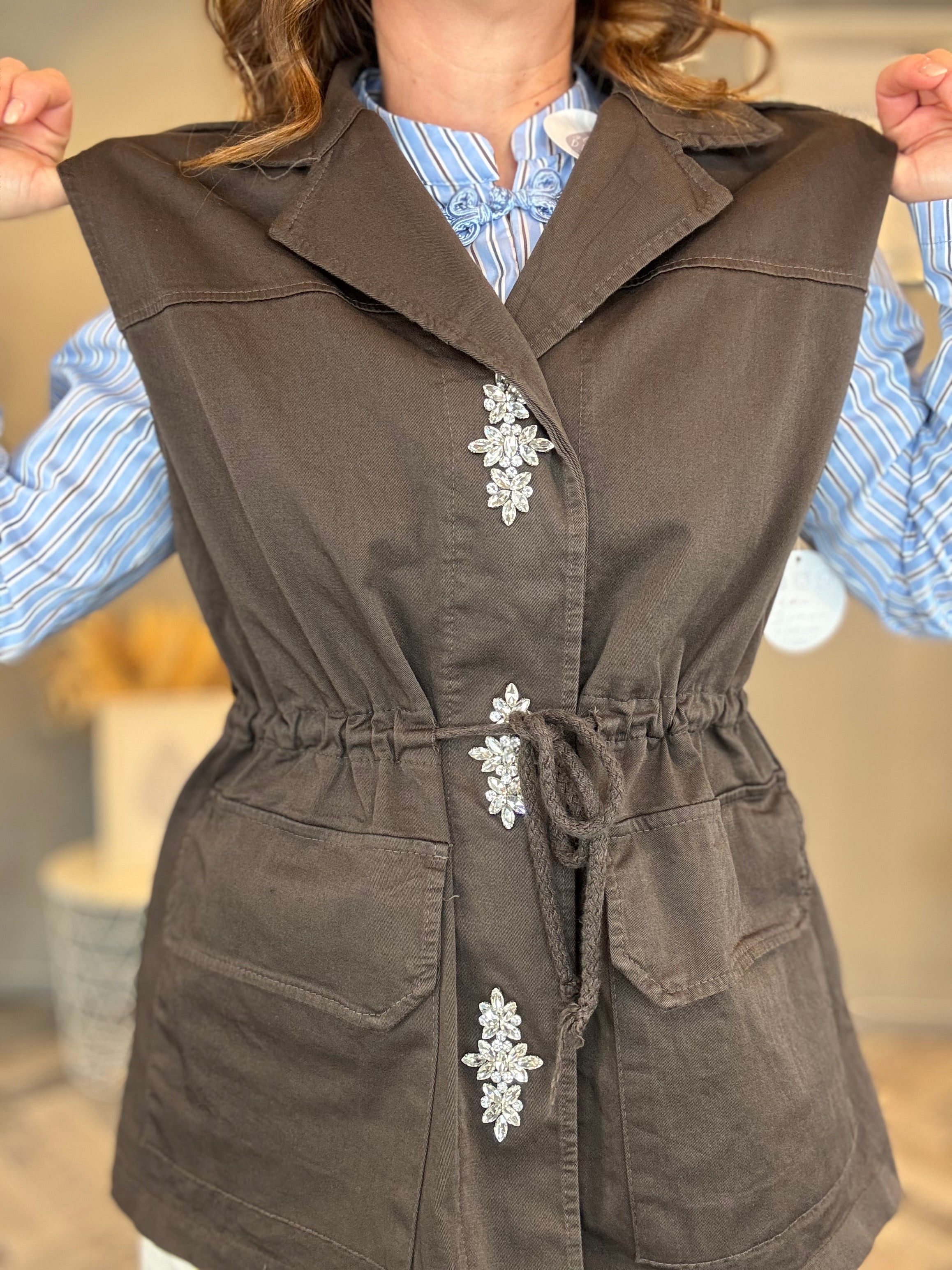 Gilet gioiello con cabochon moro