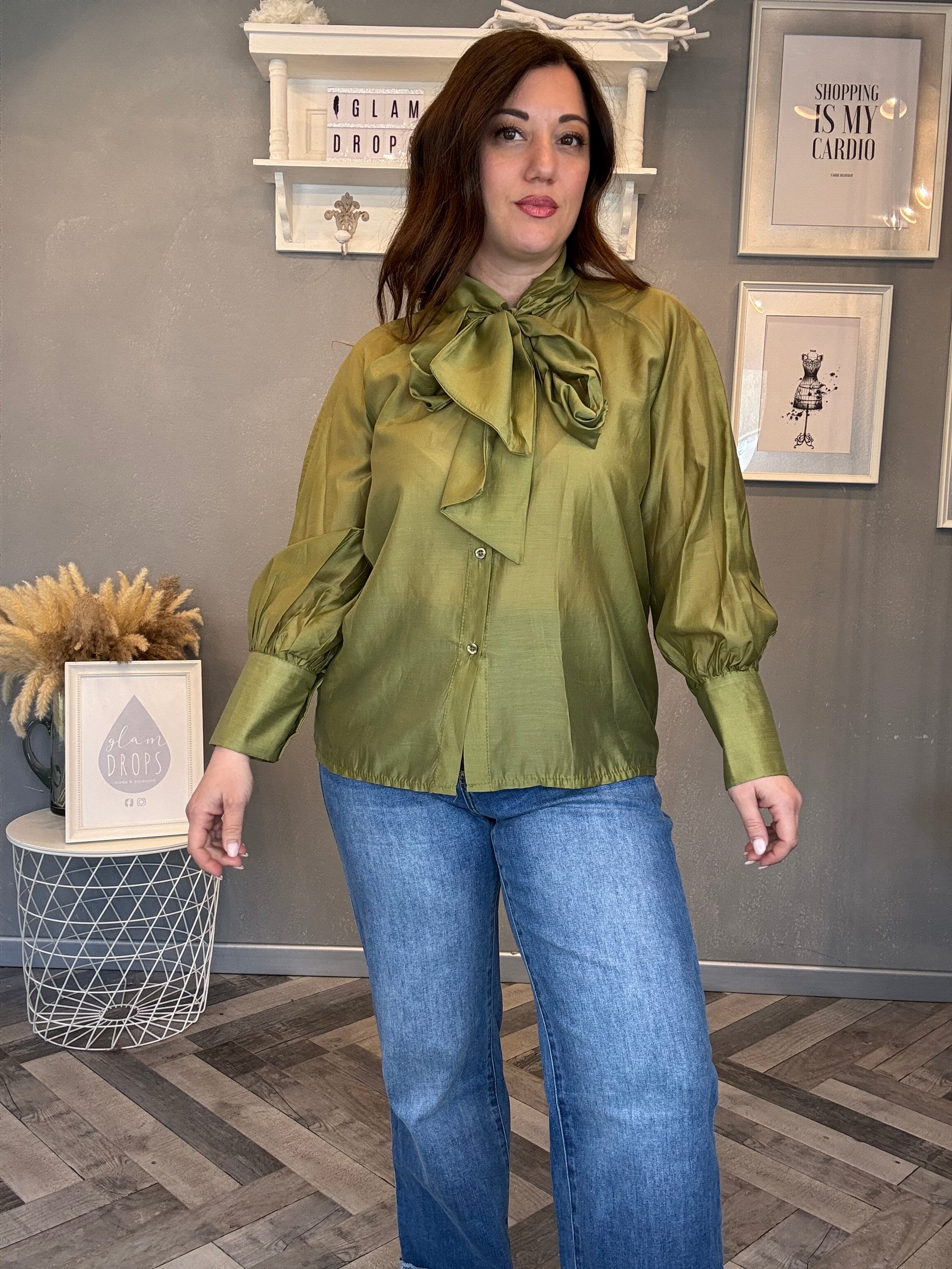 Camicia in tencel con fiocco