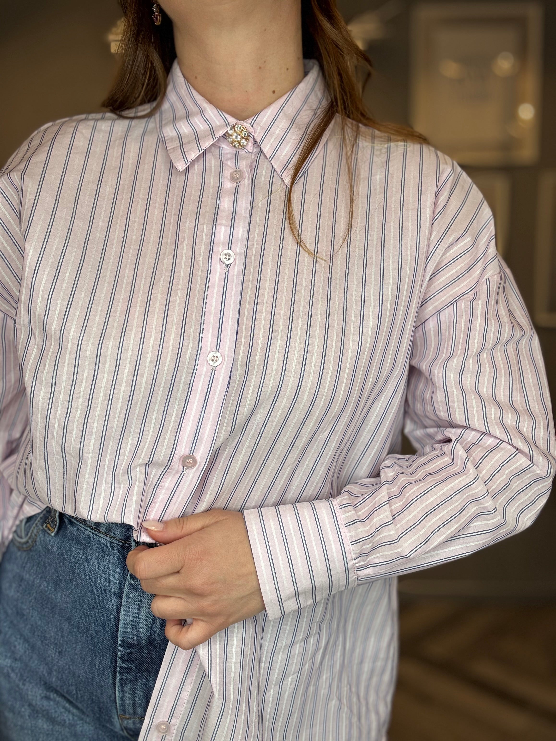 Camicia over rosa righe blu