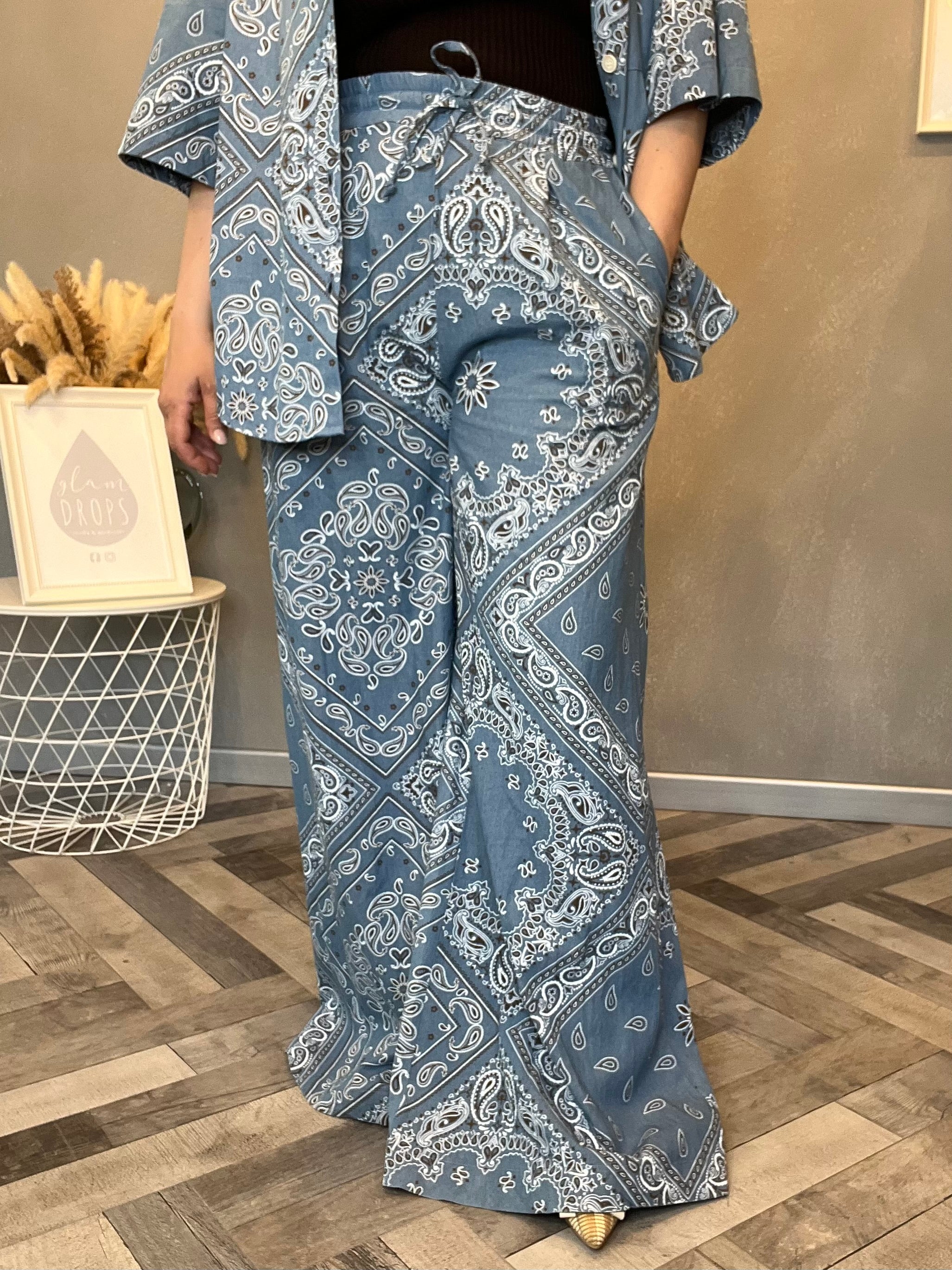 Lumina pantalone jeans paisley bandana