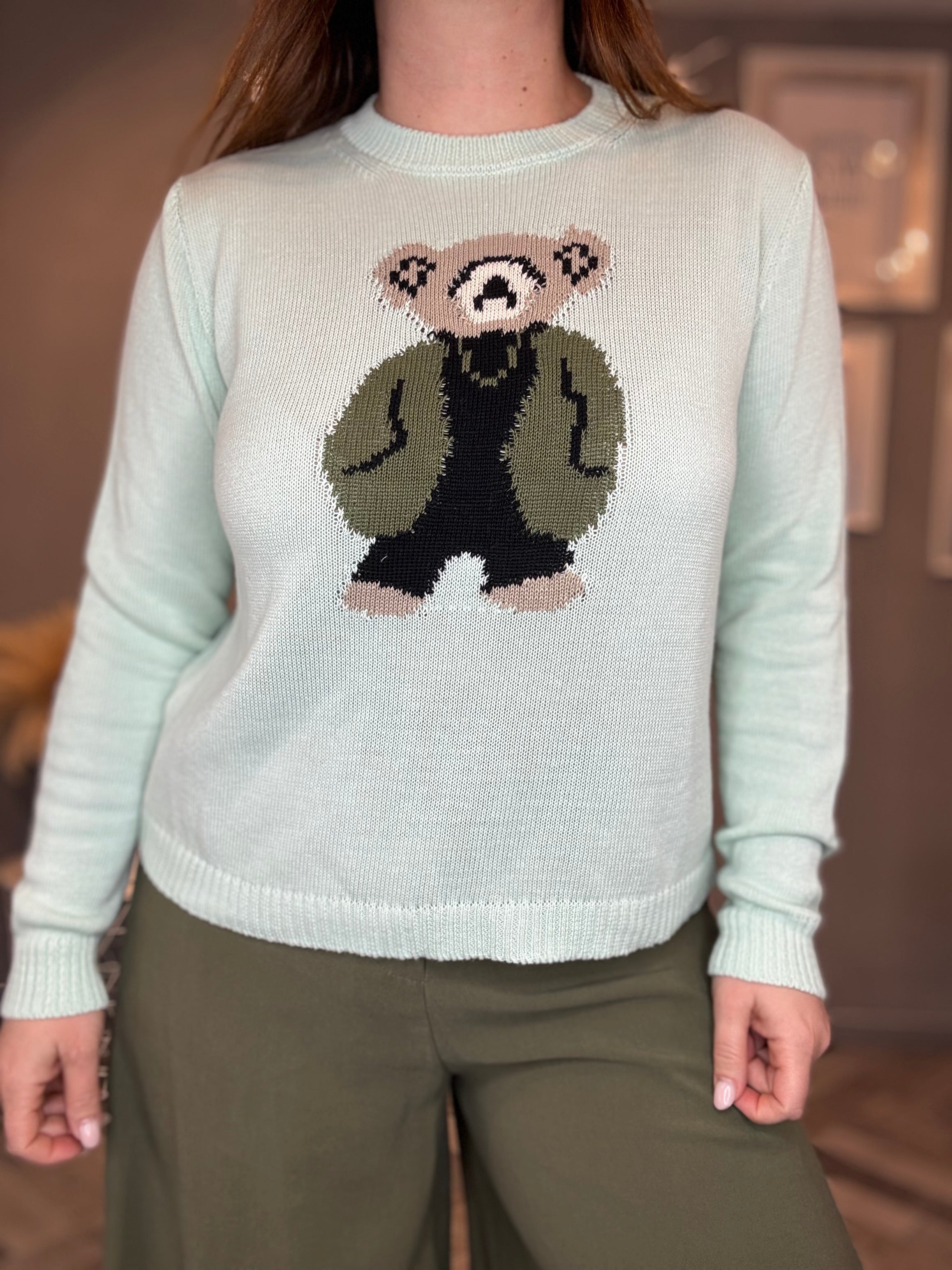 Maglioncino menta con orsetto militare