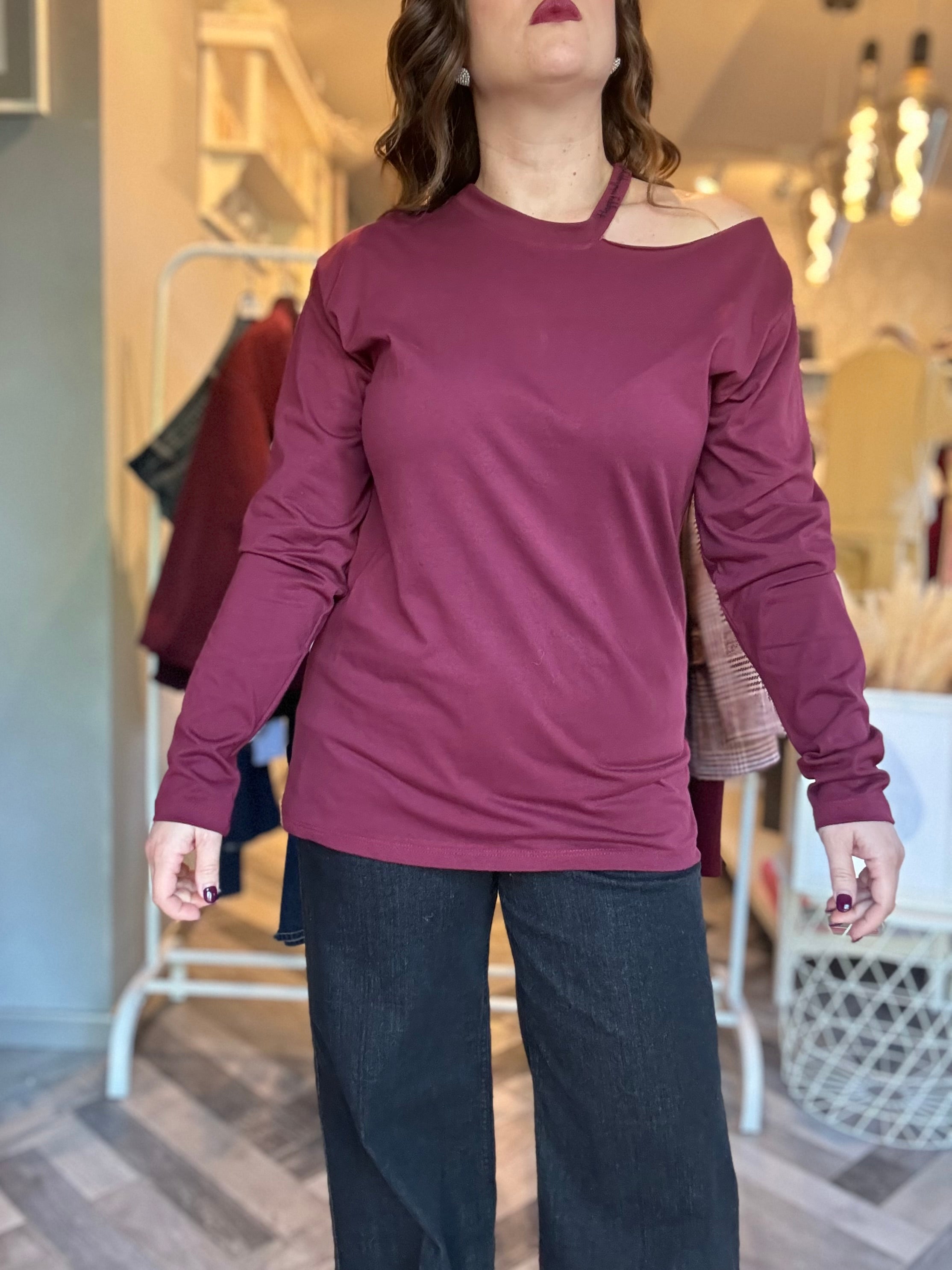 Lumina t-shirt cut out