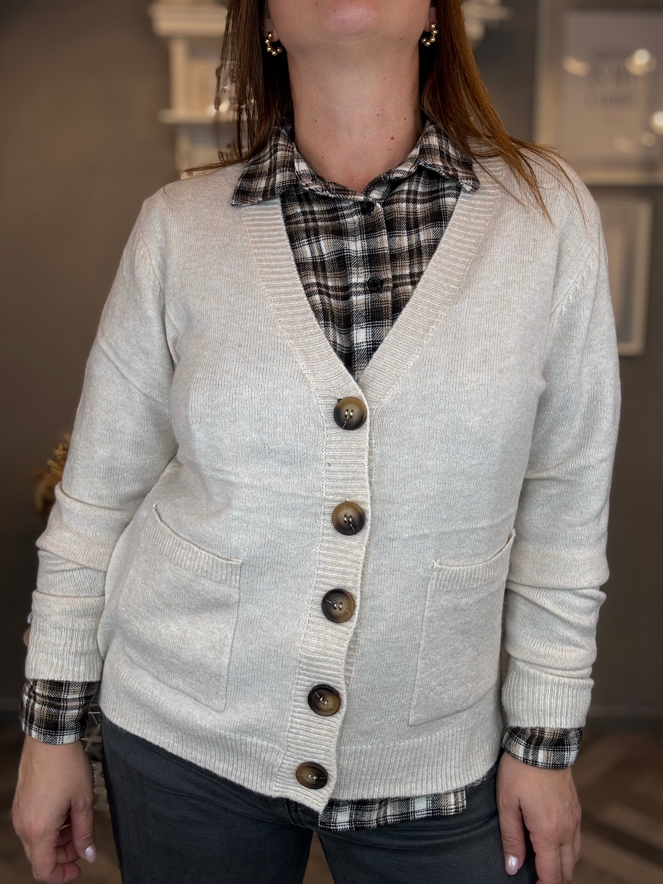 Cardigan basic sabbia