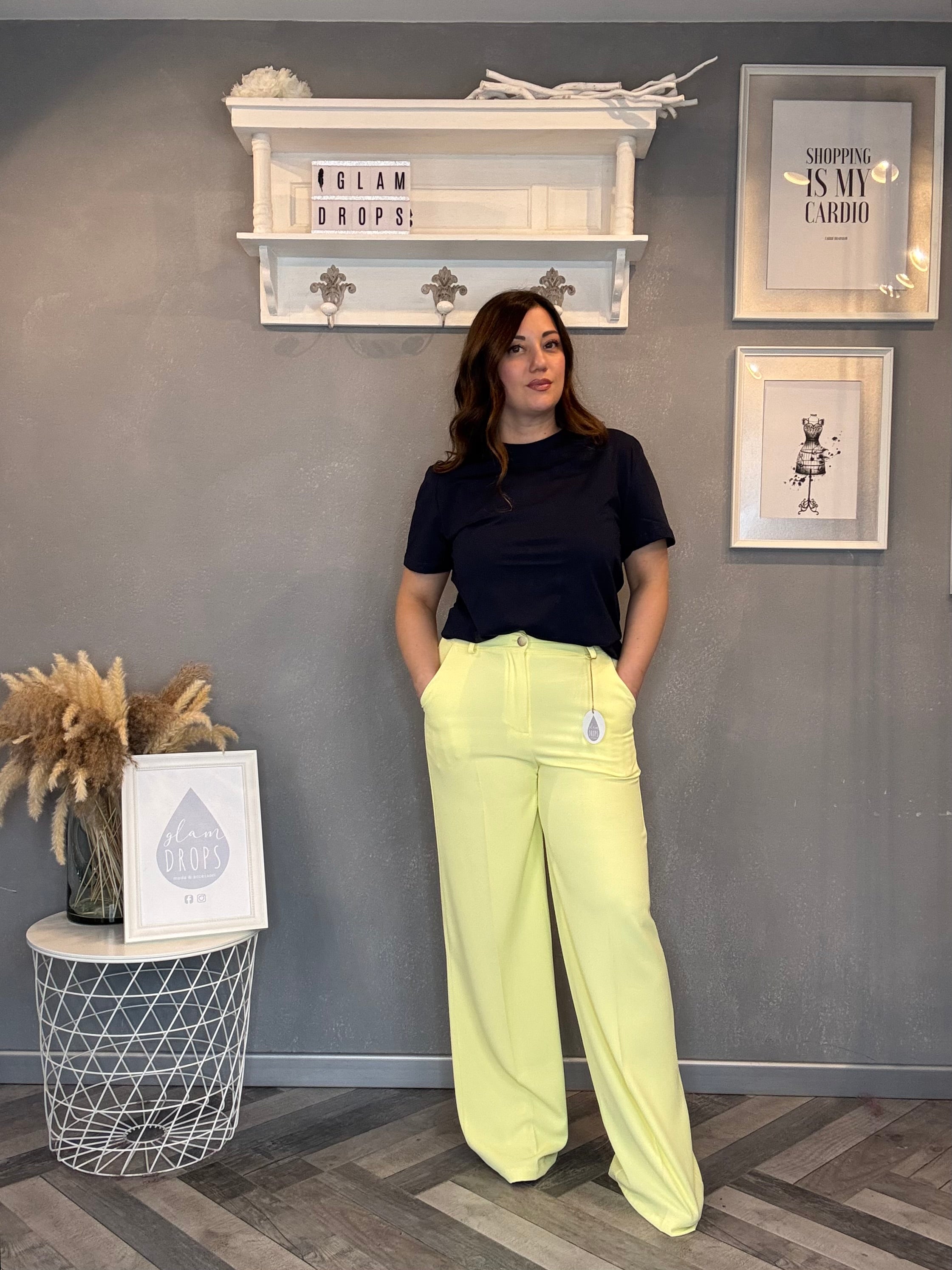 Pantalone a gamba larga a vita alta giallo pastello