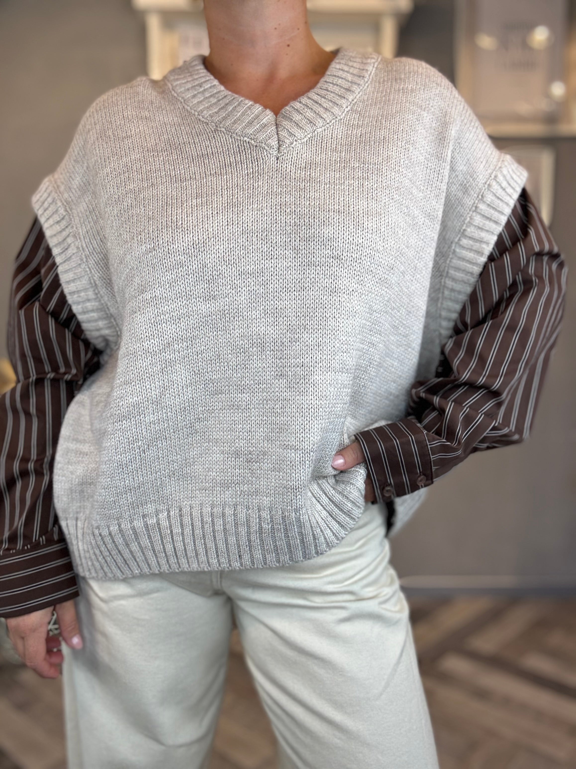 Lumina gilet in maglia cacha maniche camicia cioccolato