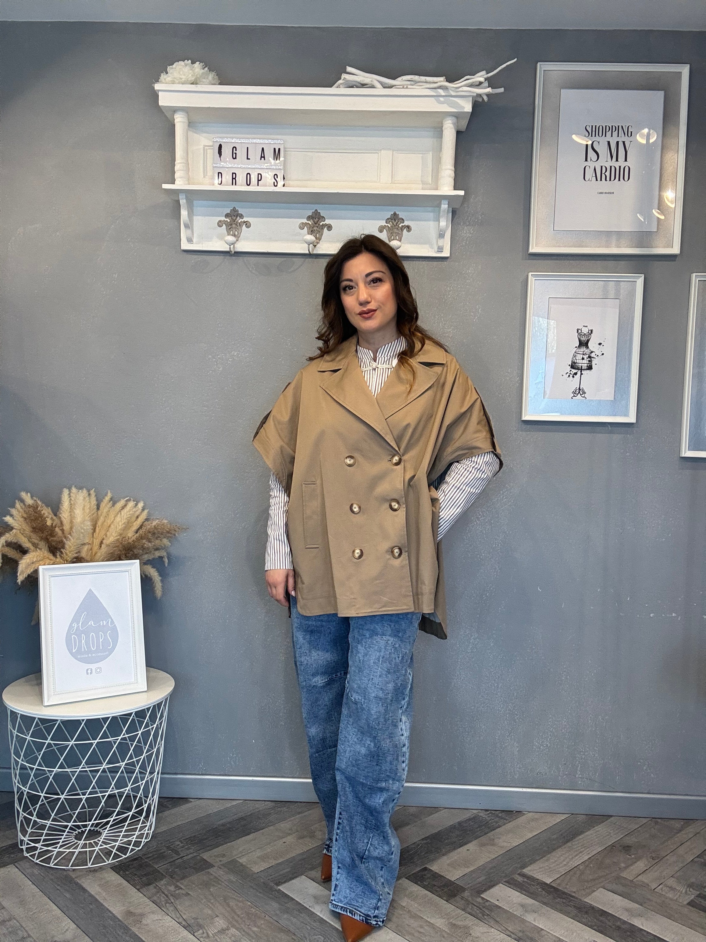 Trench smanicato gilet biscotto