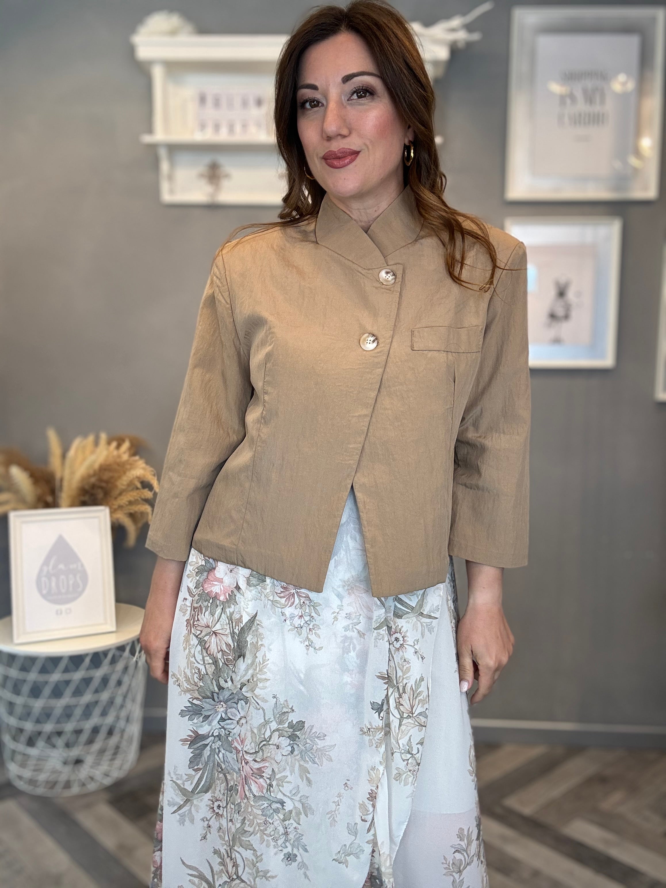 Giacca collo incrociato beige