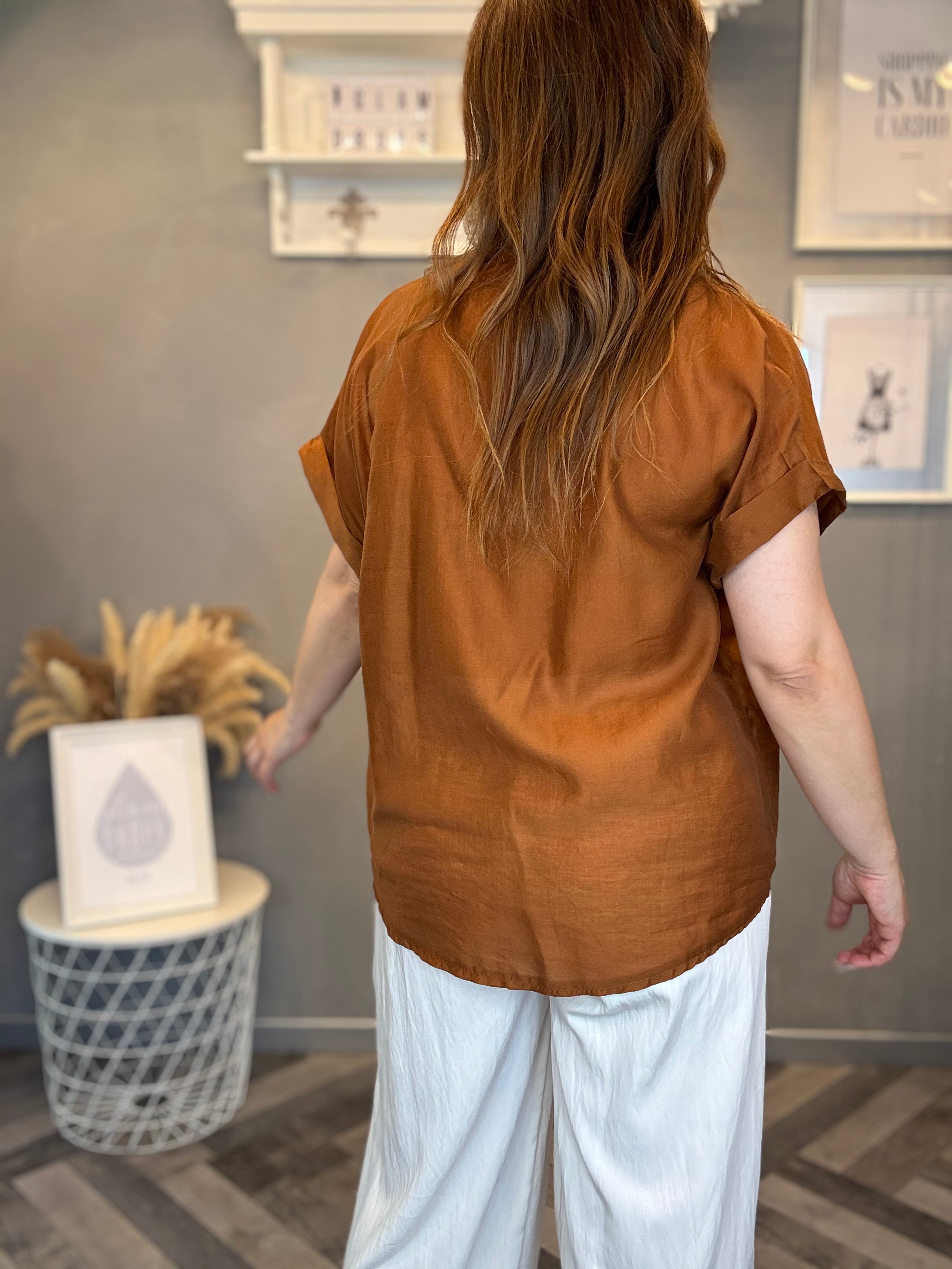 Camicia cuoio con tasca paillettes