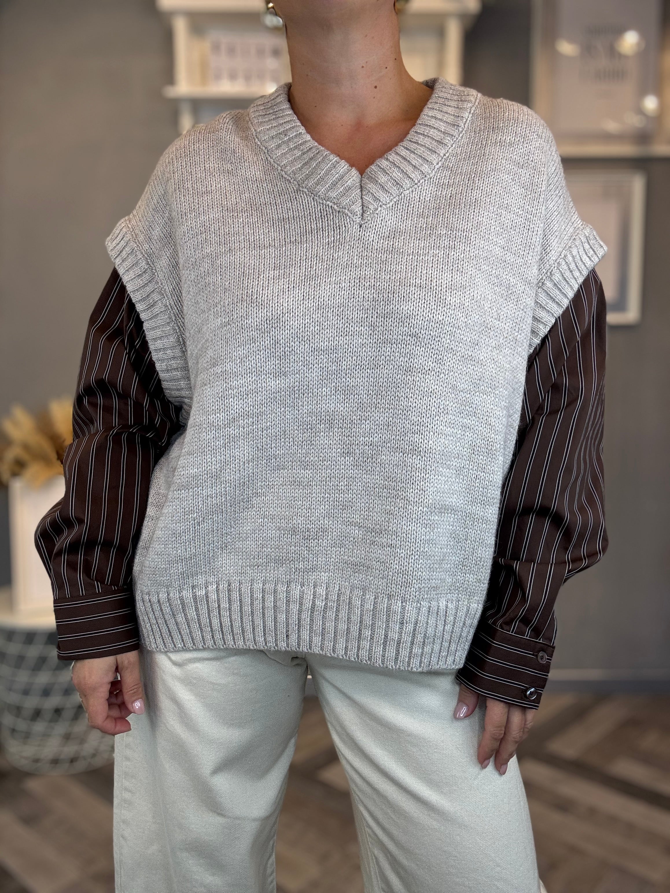 Lumina gilet in maglia cacha maniche camicia cioccolato