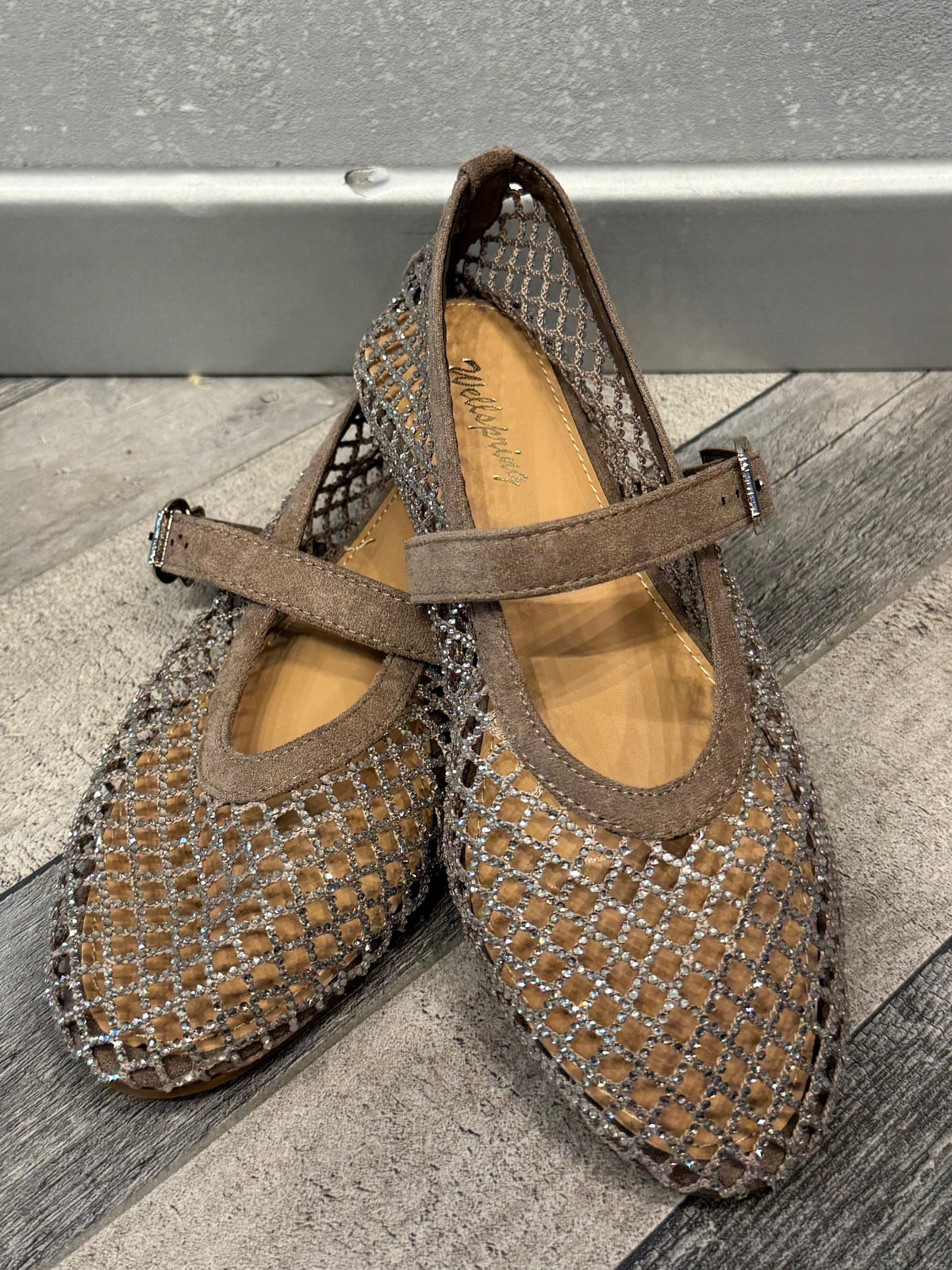 Ballerine a rete con strass tortora