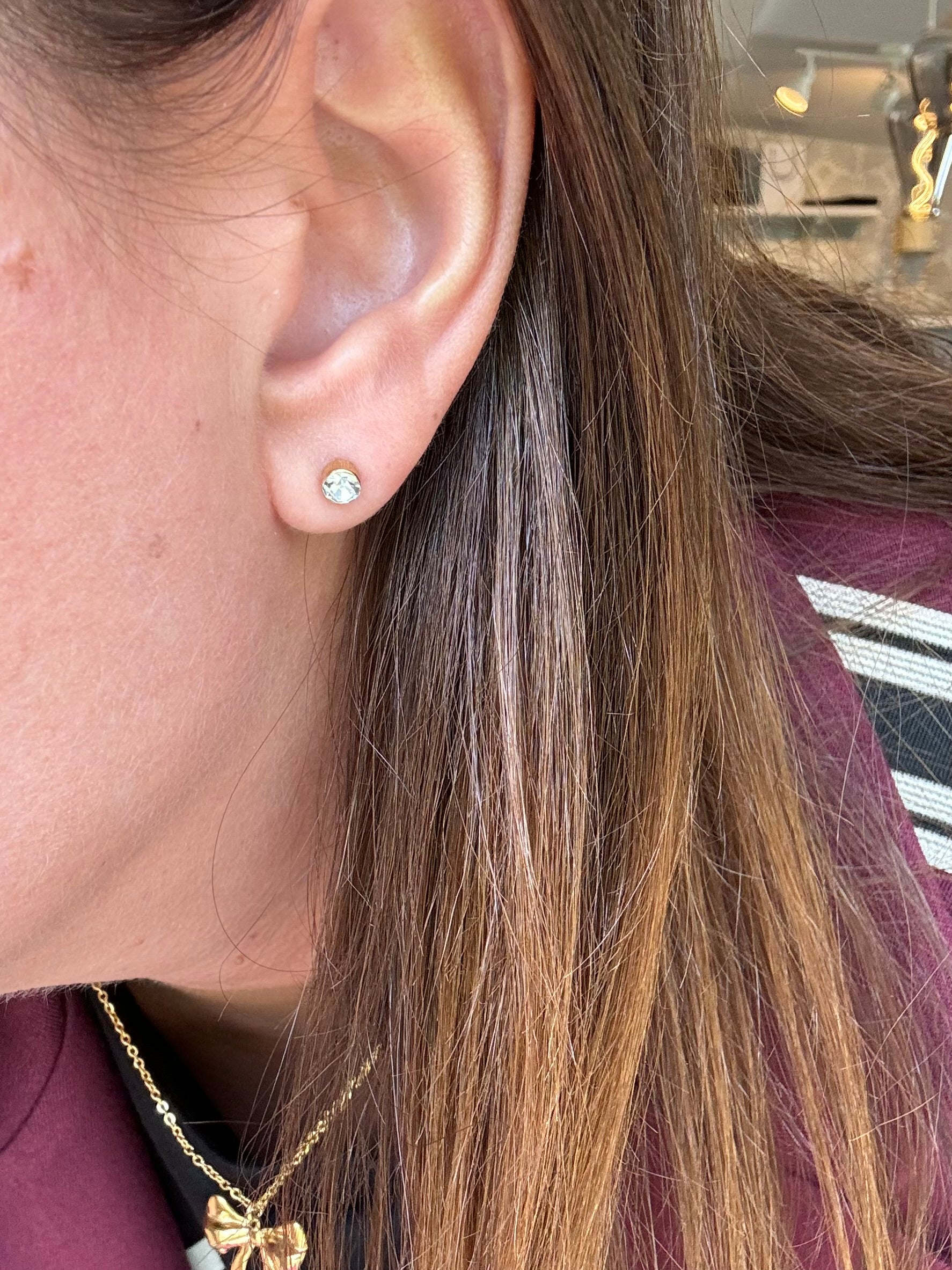 Orecchini strass singolo