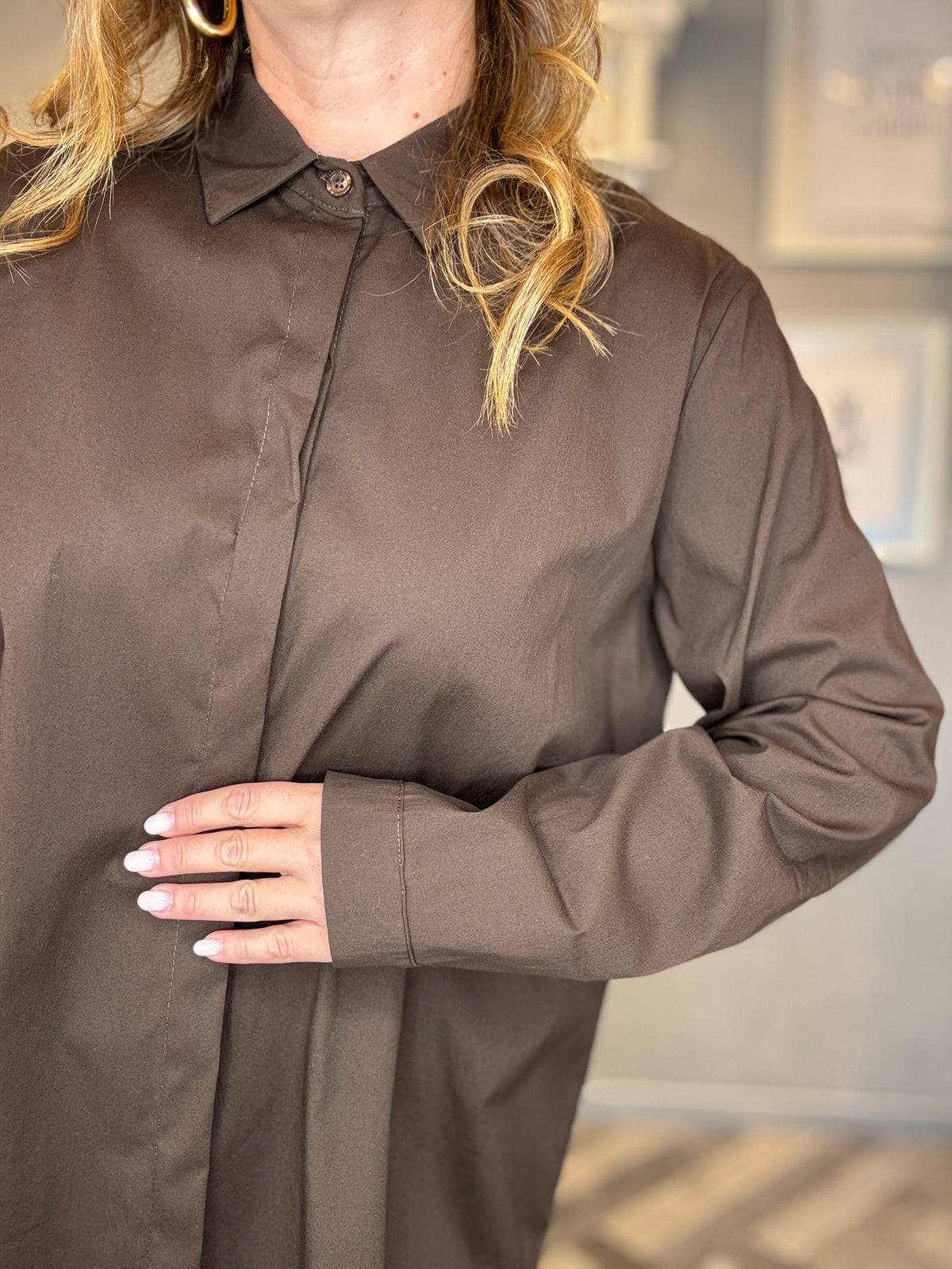 Camicia over Essential cioccolato