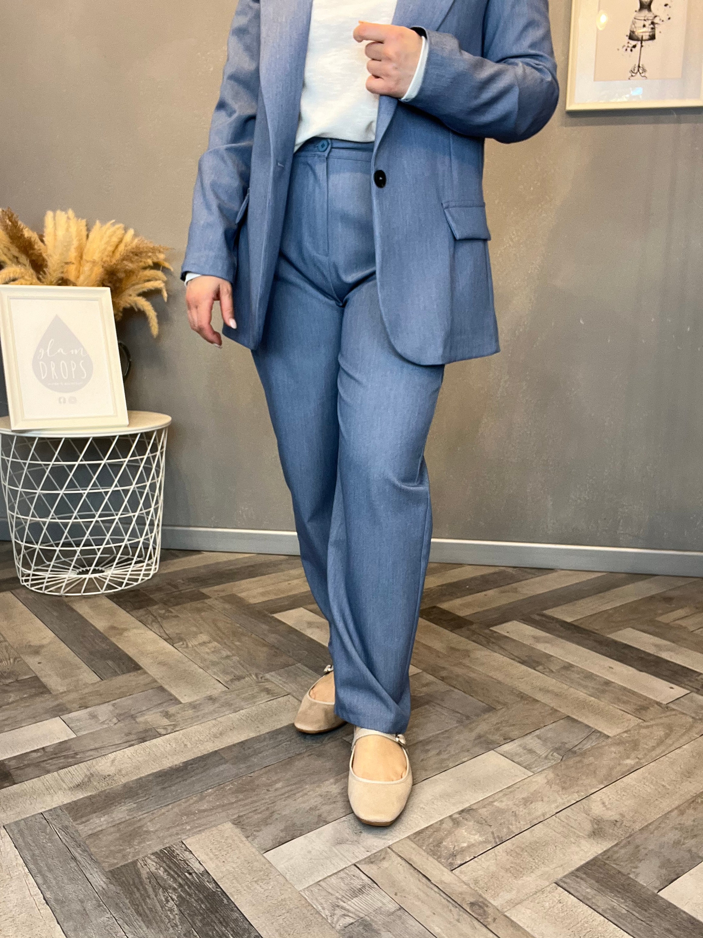 Pantalone gamba dritta denim chic