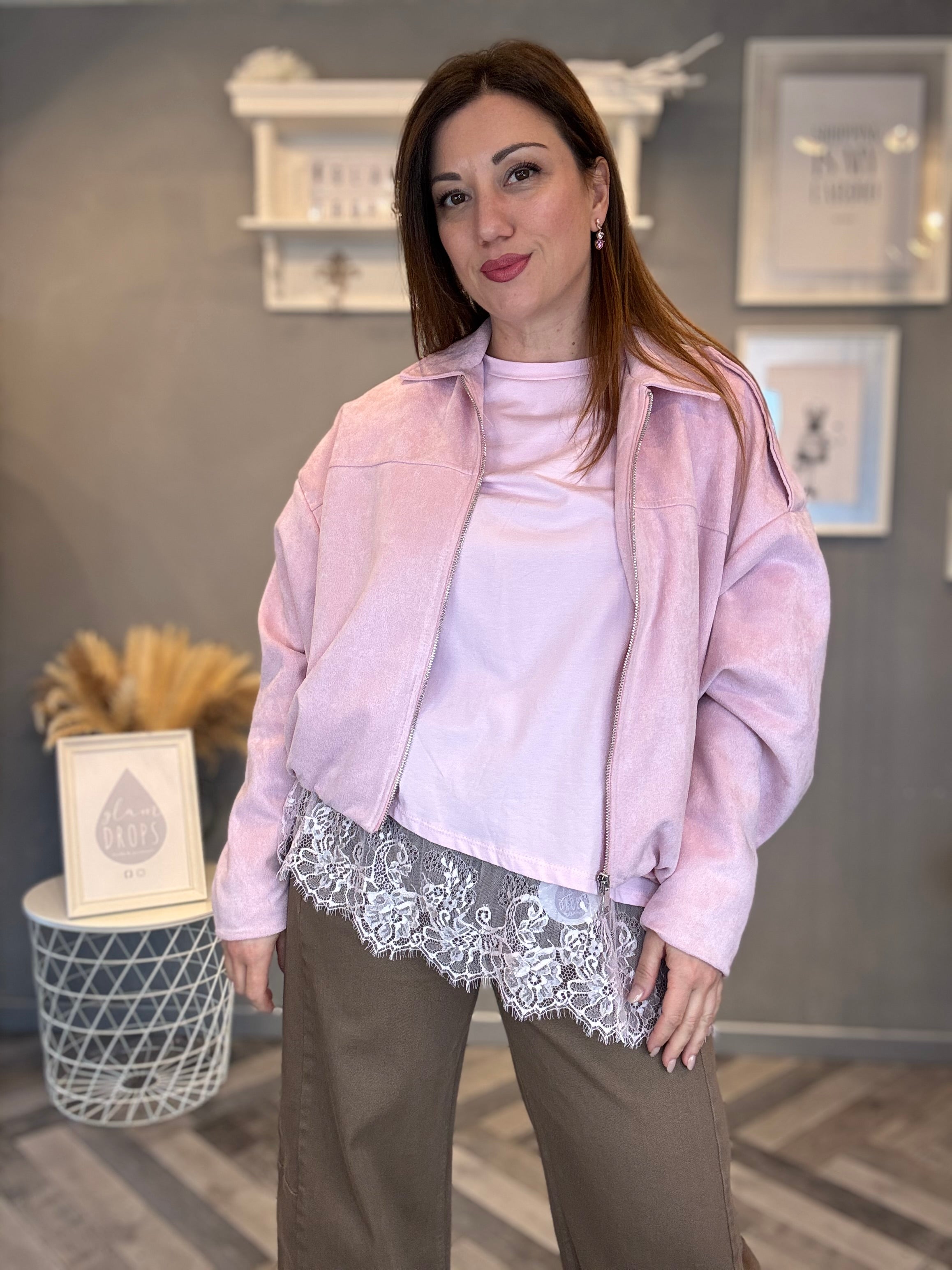T-shirt rosa over con pizzo