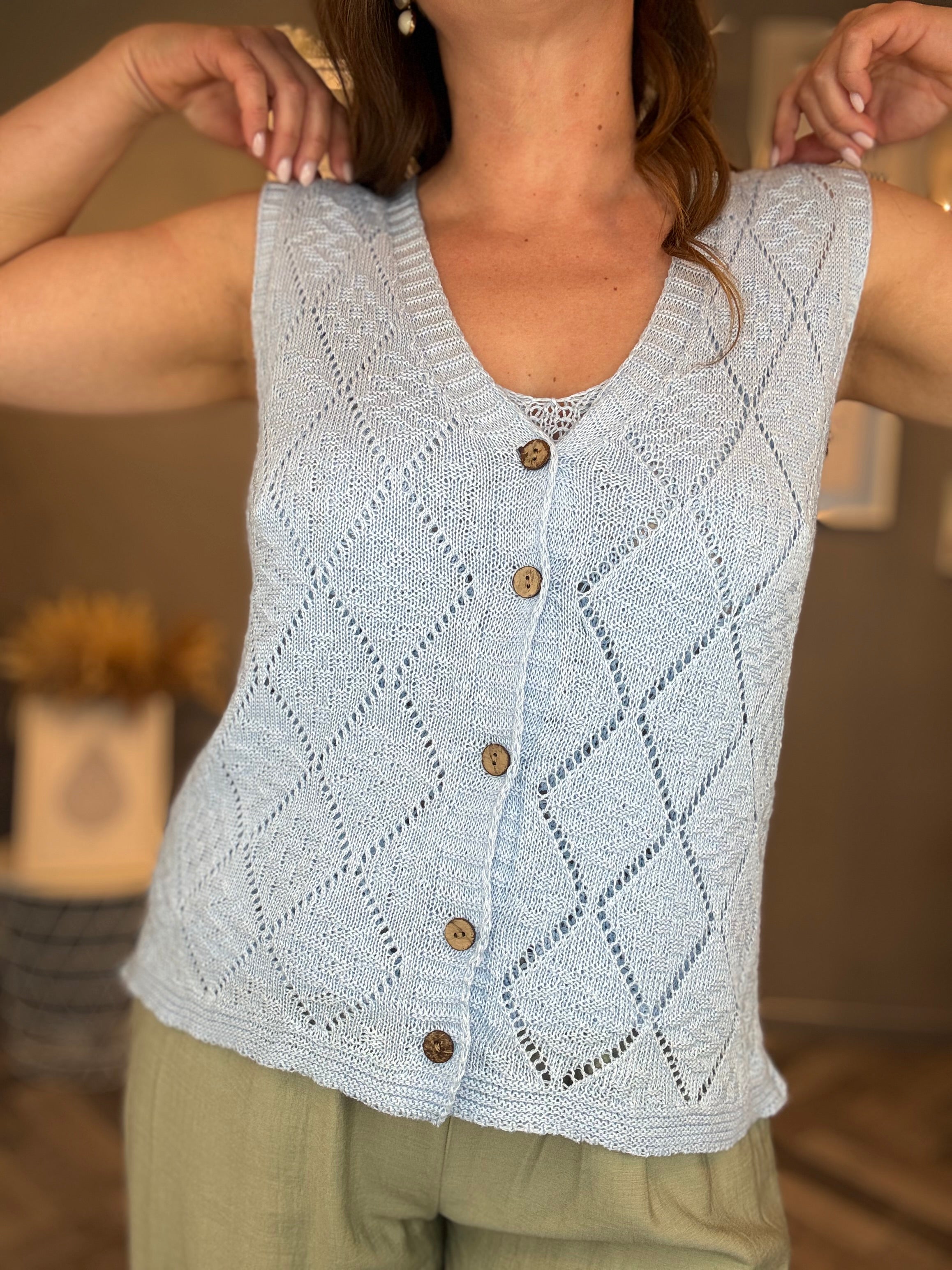 Gilet traforato rombi celeste