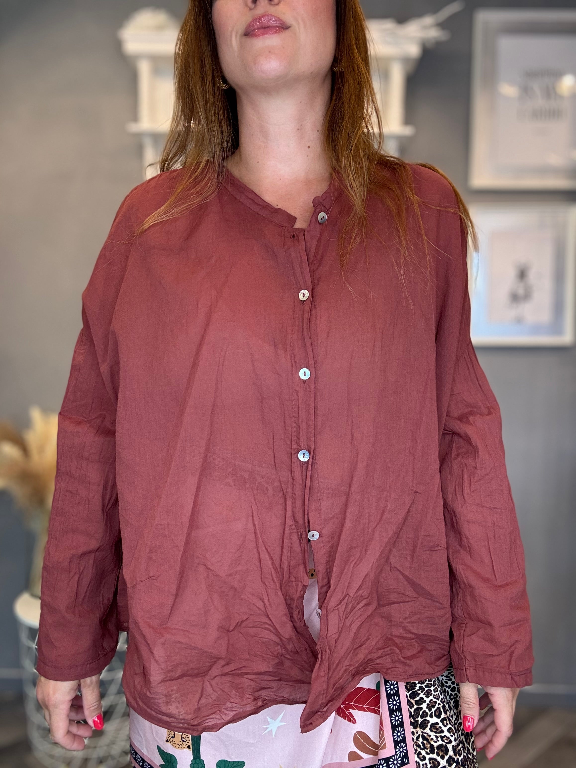 Camicia in mussola manica lunga mattone