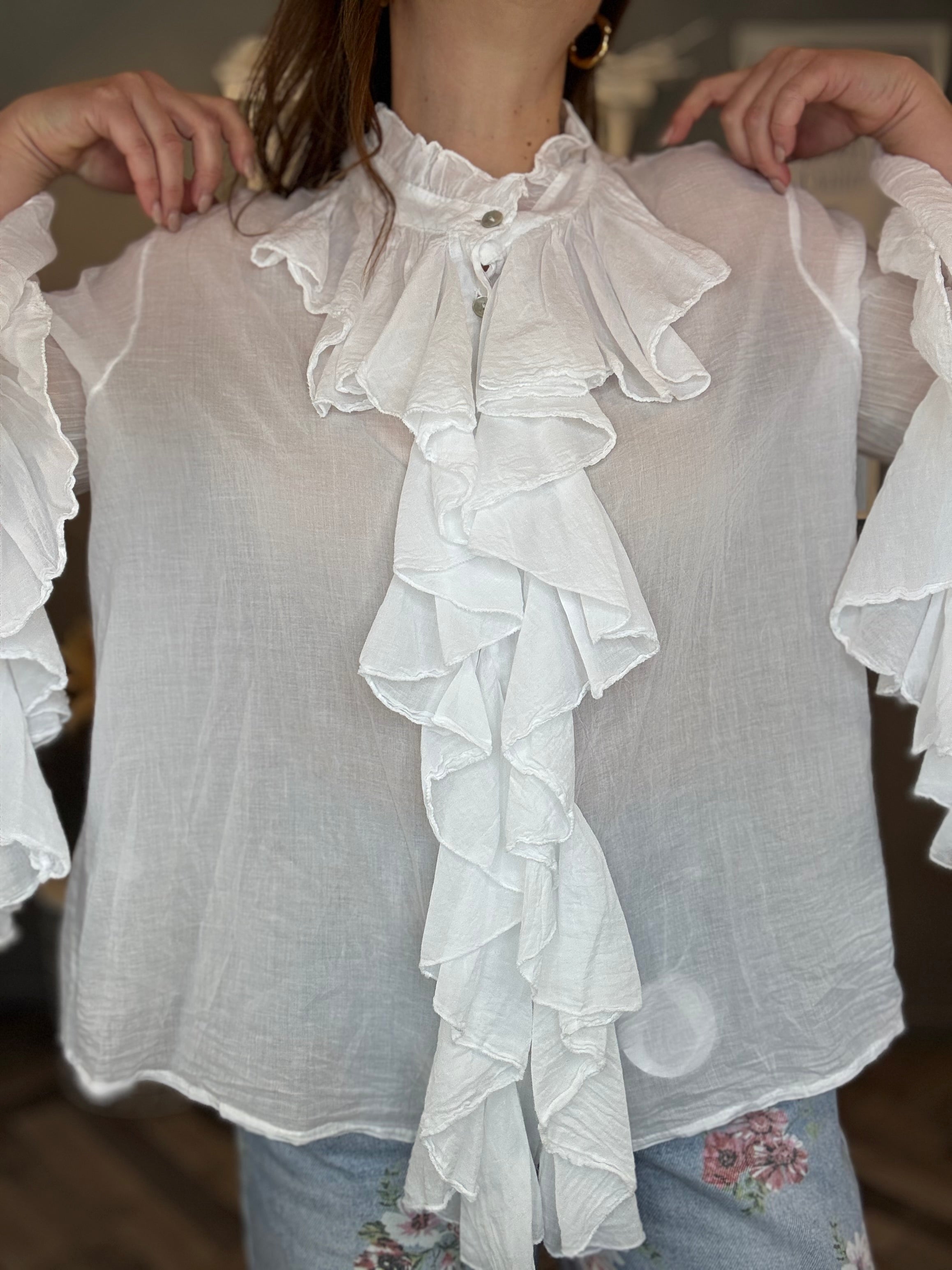 Blusa camicia volant bianca