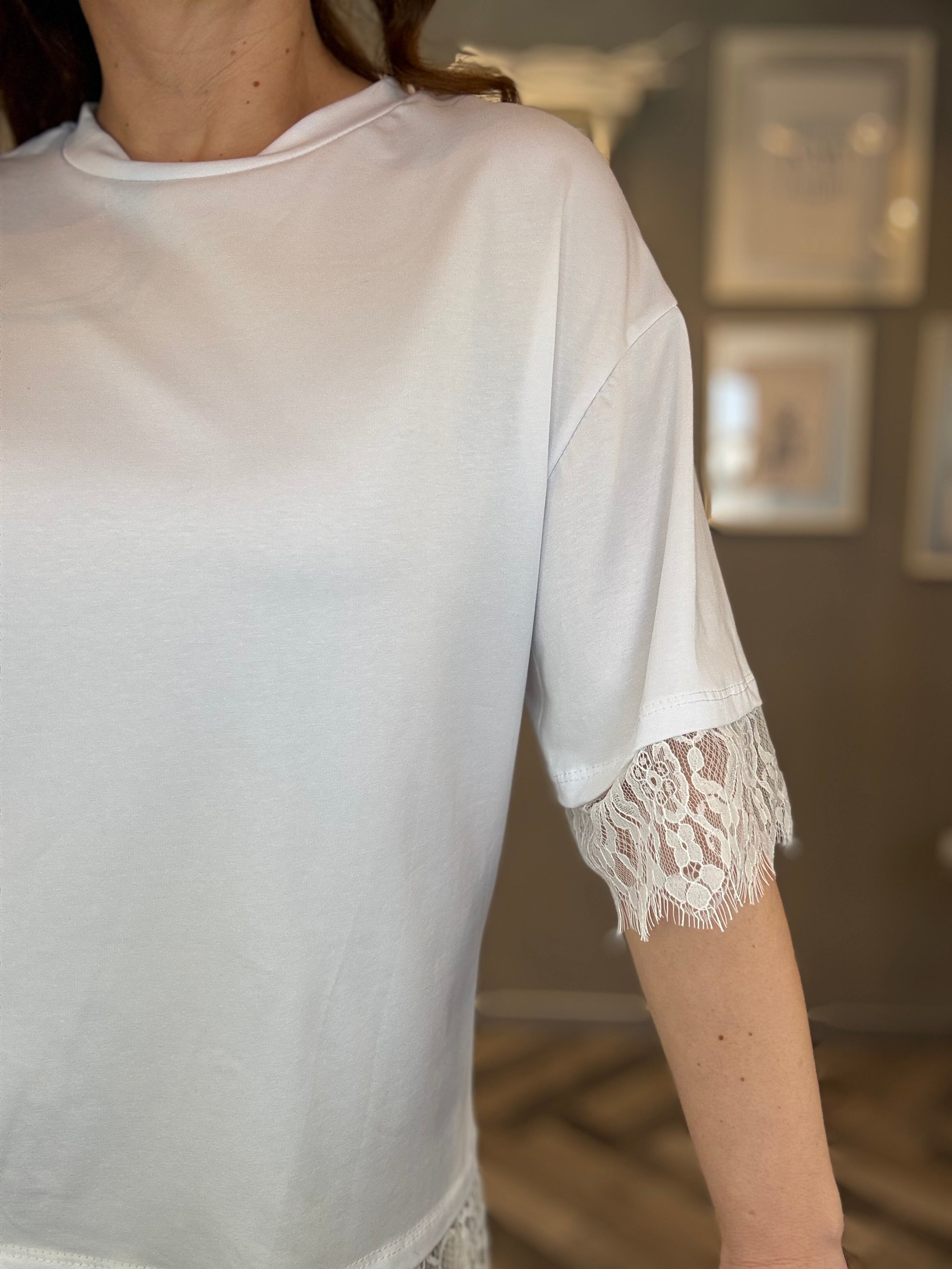 T-shirt bianca pizzo all over