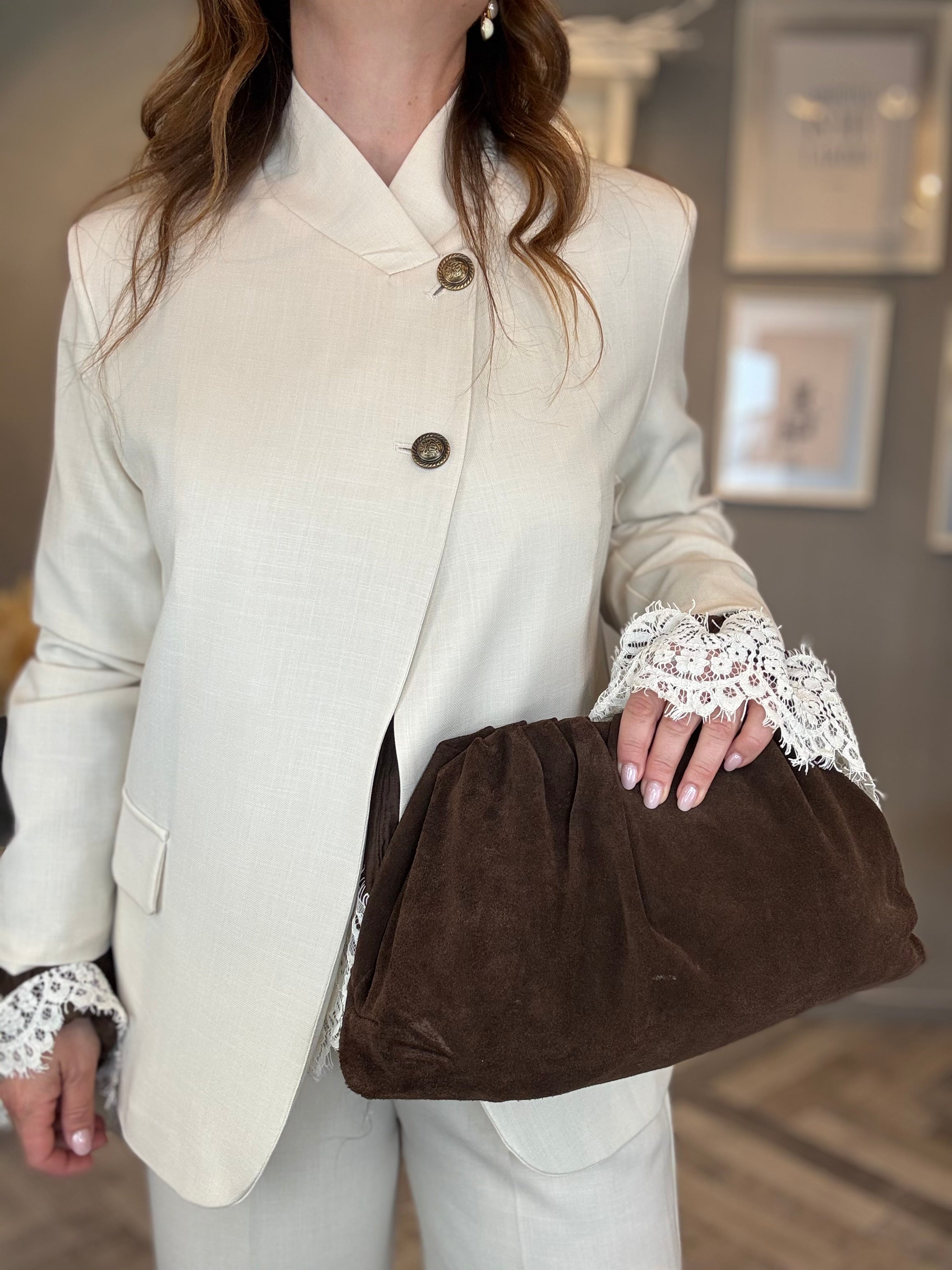 Borsa pouch in pelle scamosciata