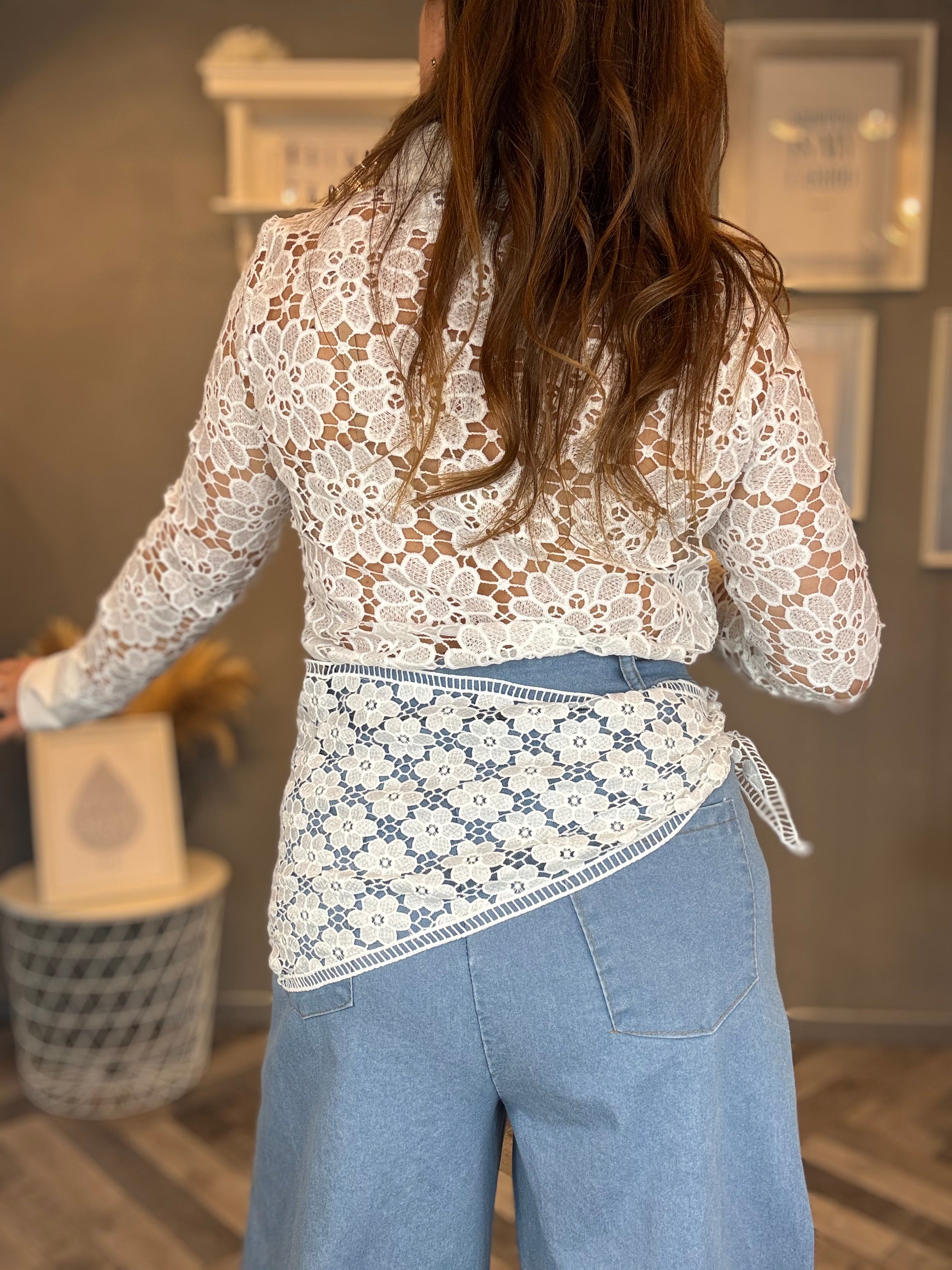Foulard triangolare in pizzo fiori