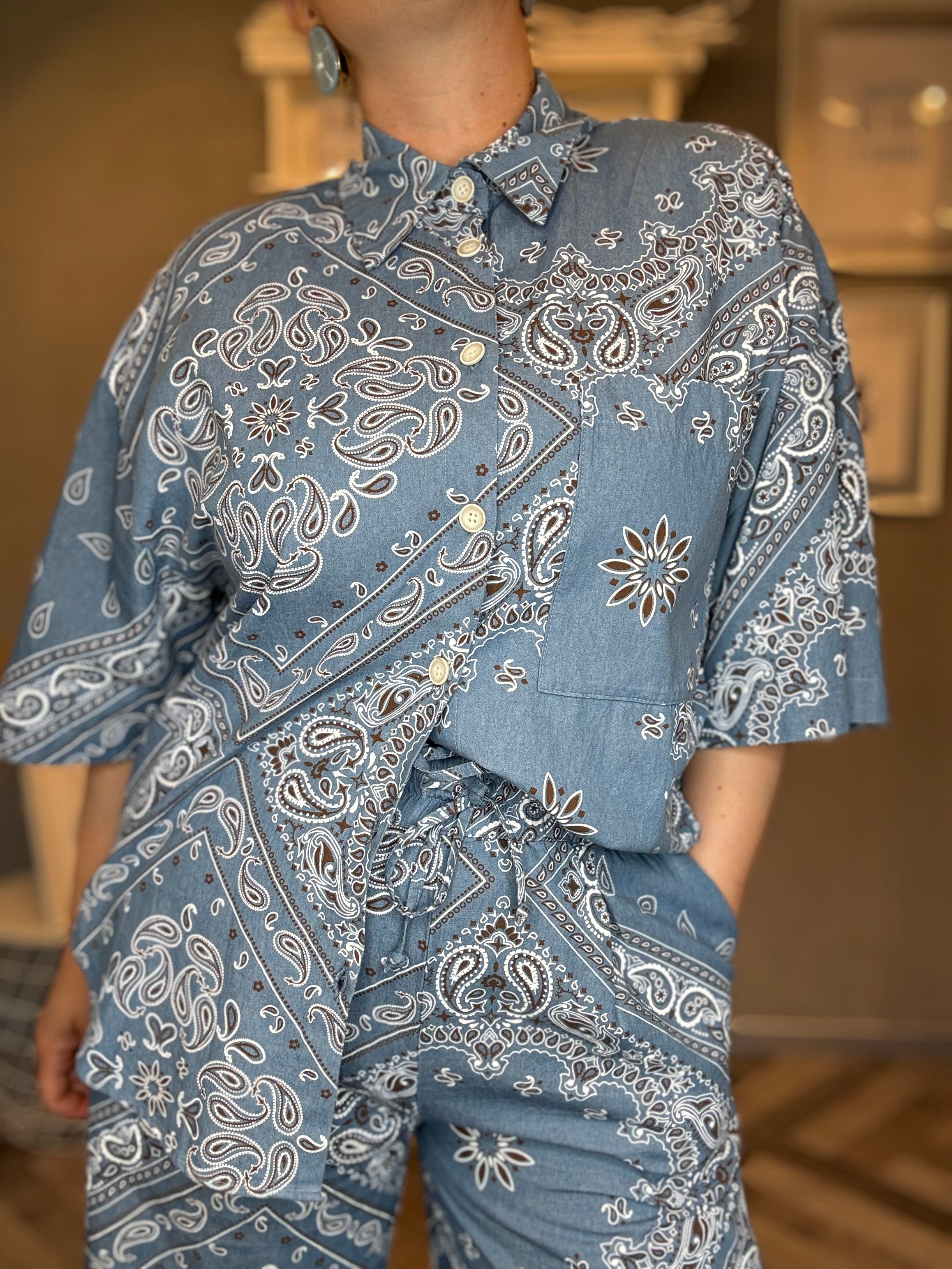 Lumina camicia jeans paisley bandana