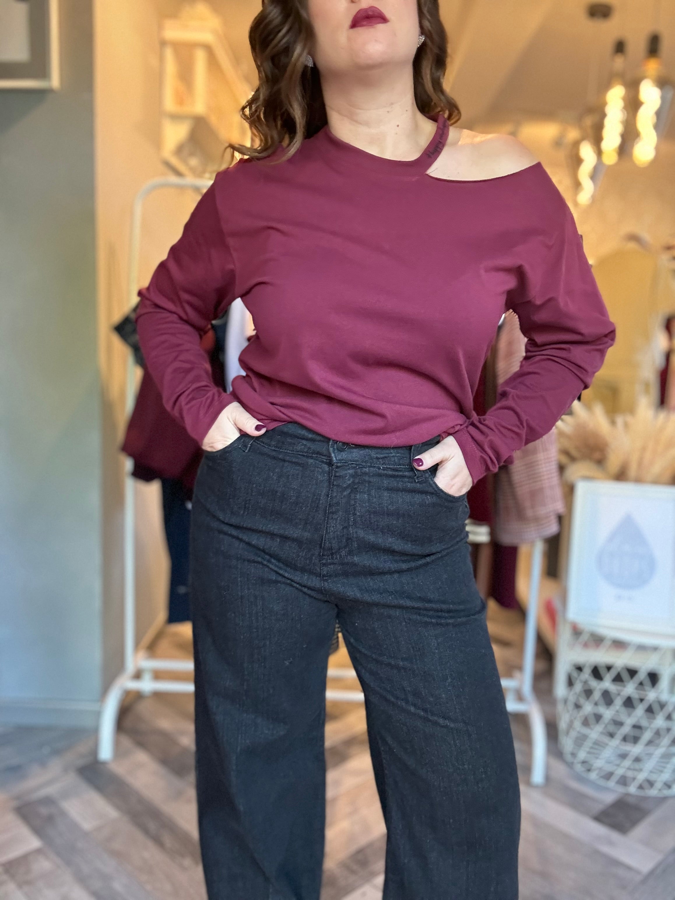 Lumina t-shirt cut out