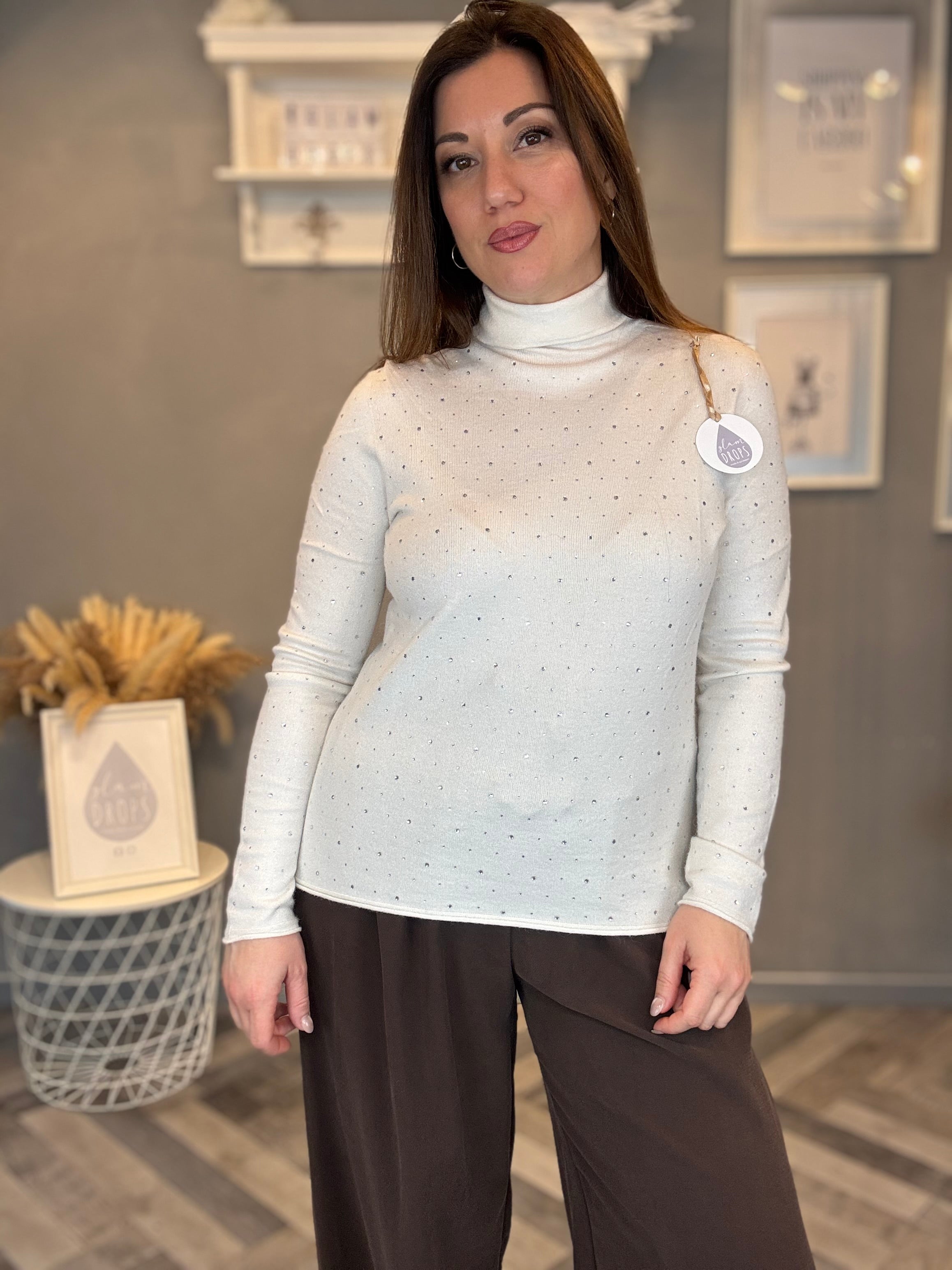 Lupetto con strass panna