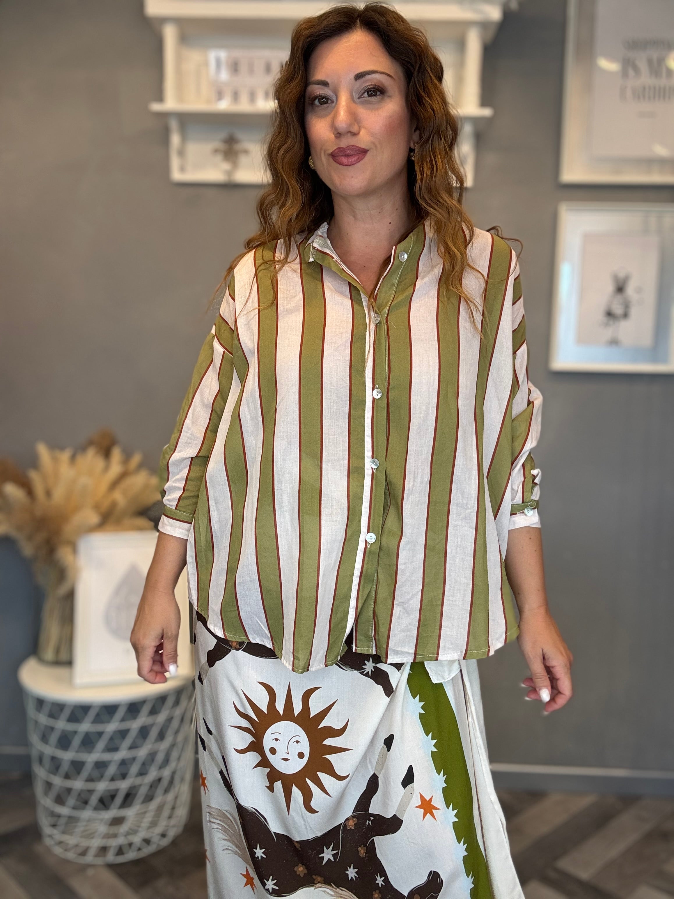 Camicia Isla Bonita righe panna e verde oliva