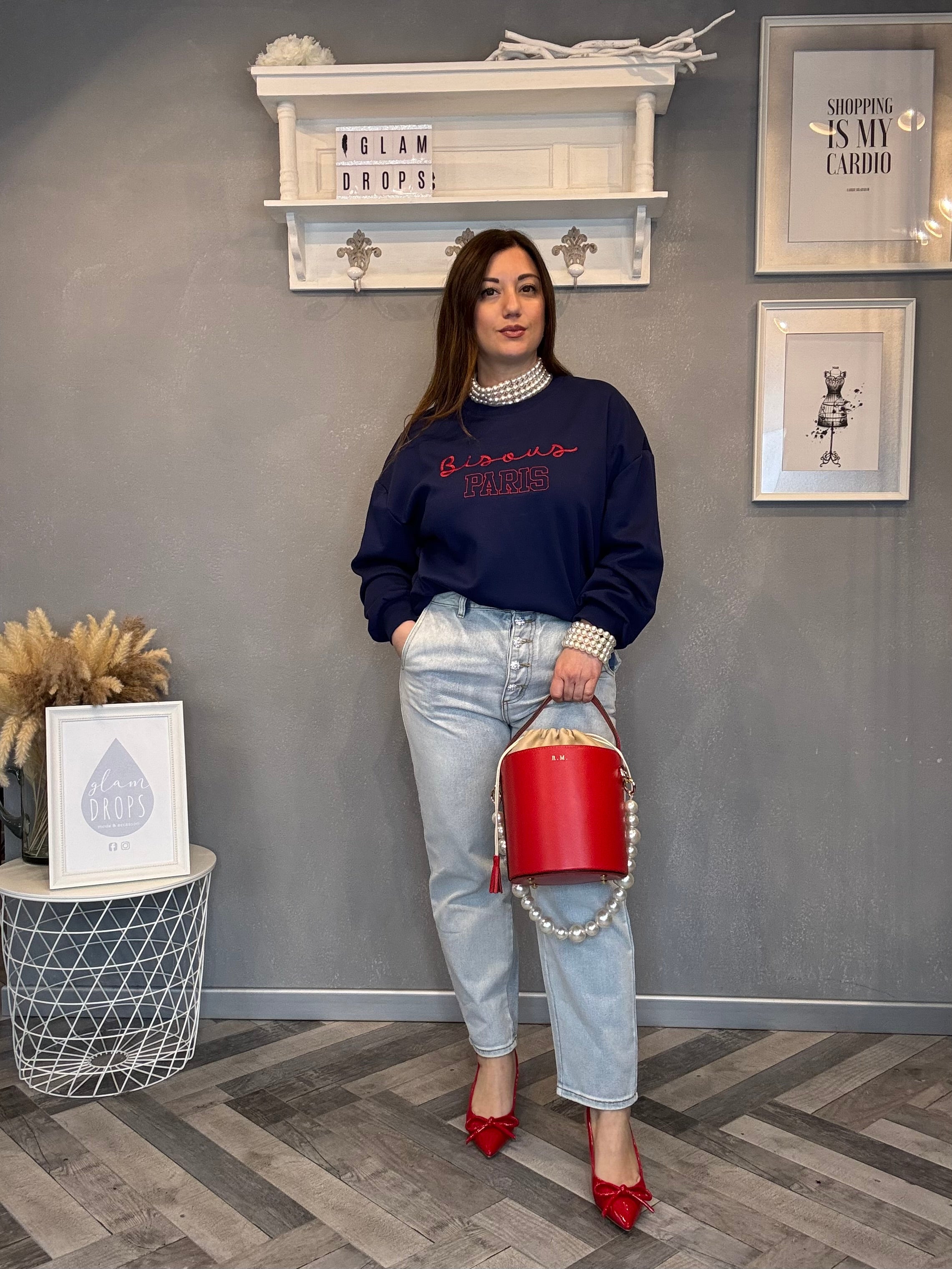 Jeans mom fit con bottoni gioiello lavaggio chiaro