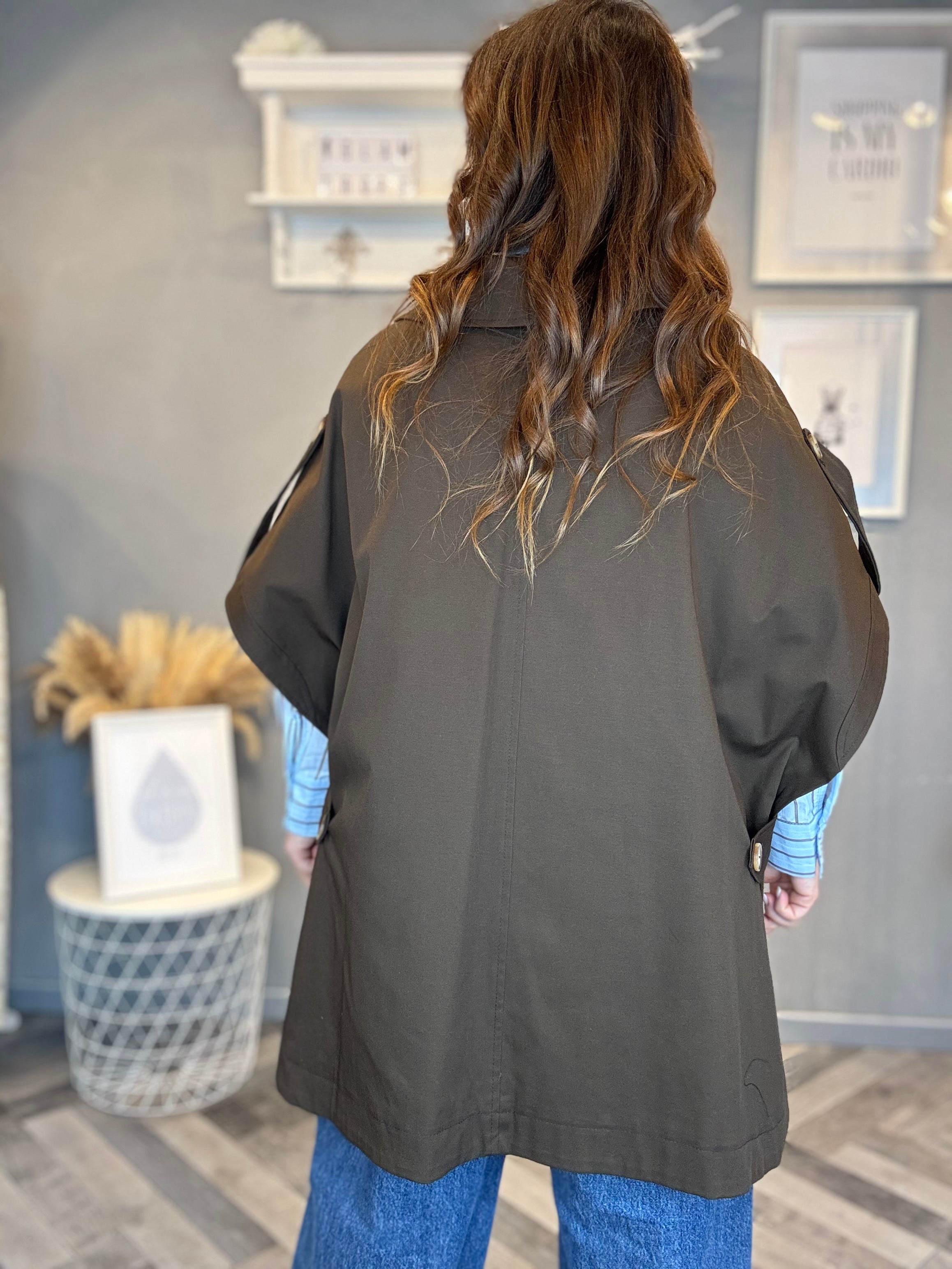 Trench smanicato gilet moro