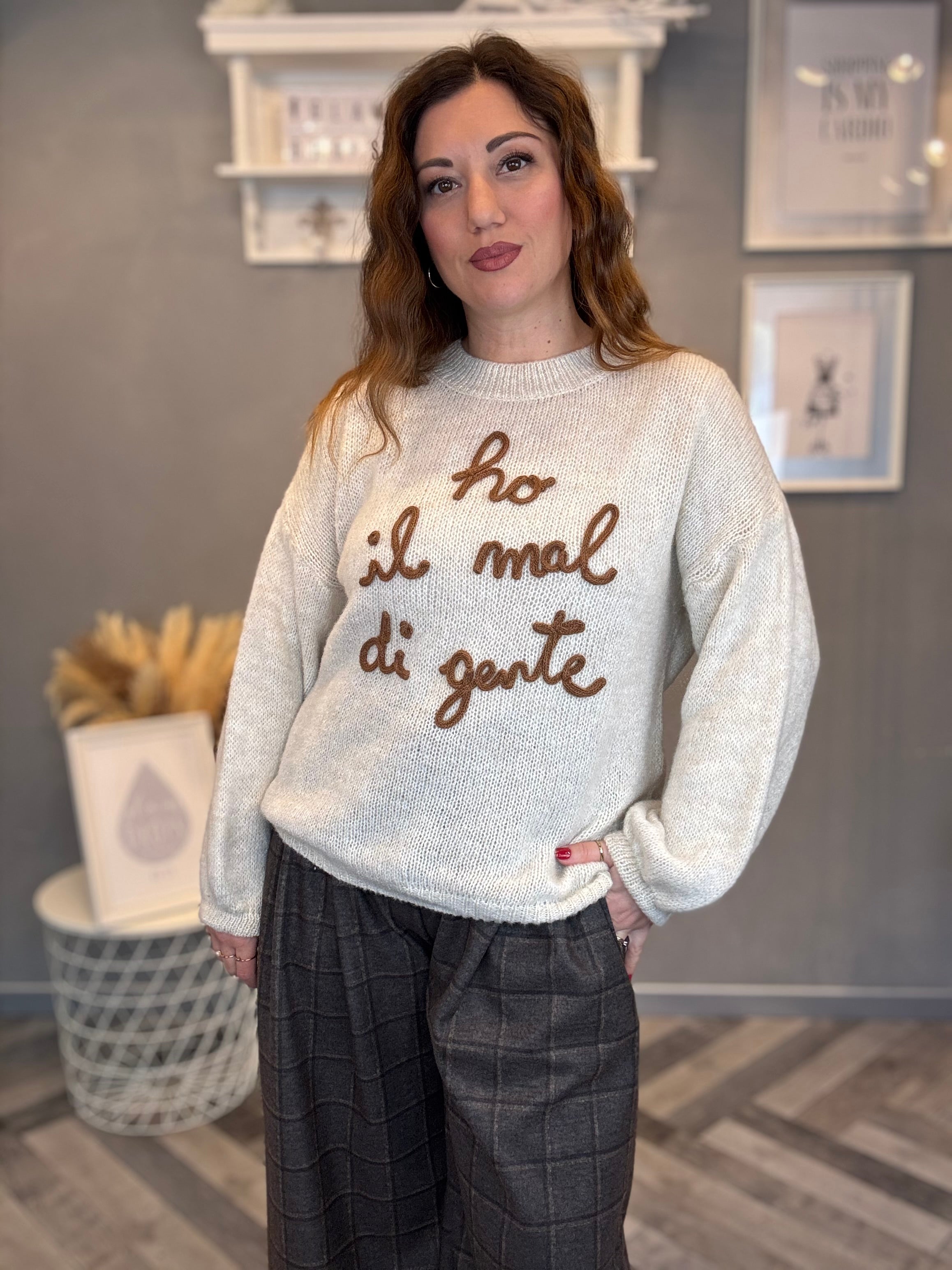 Maglioncino Ho il mal di gente sabbia