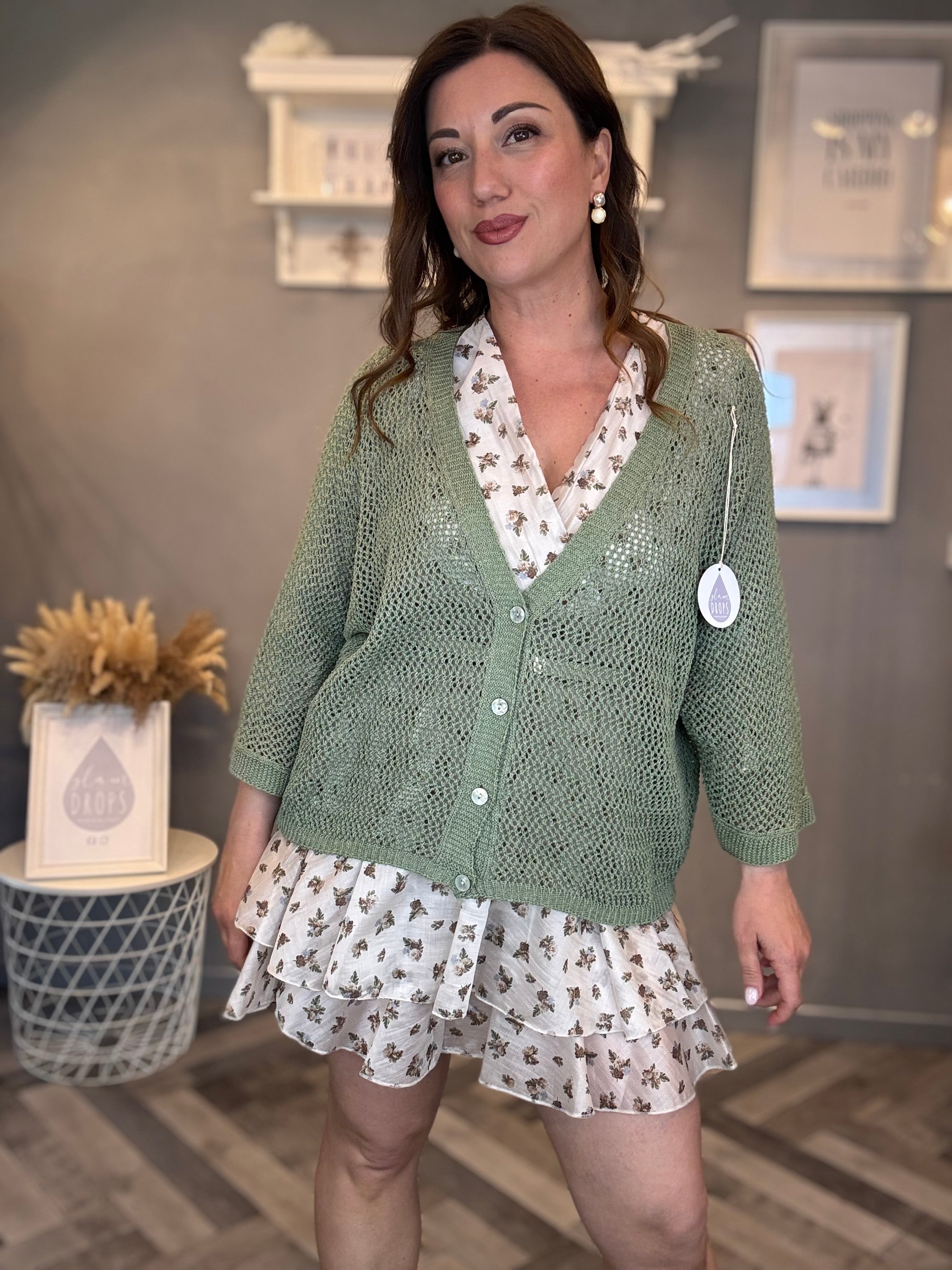 Cardigan traforato in cotone verde salvia