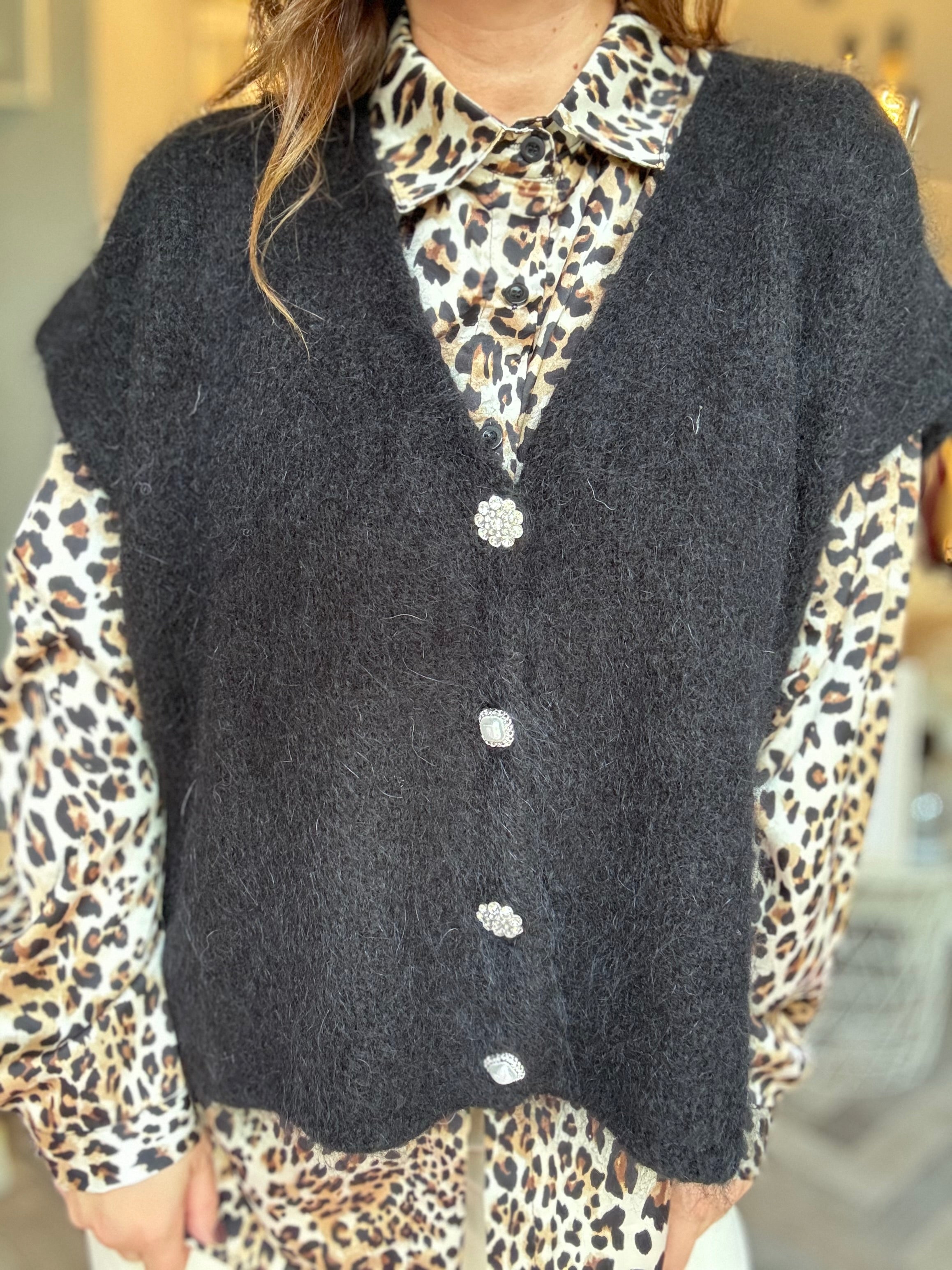 Gilet in maglia over 4 bottoni